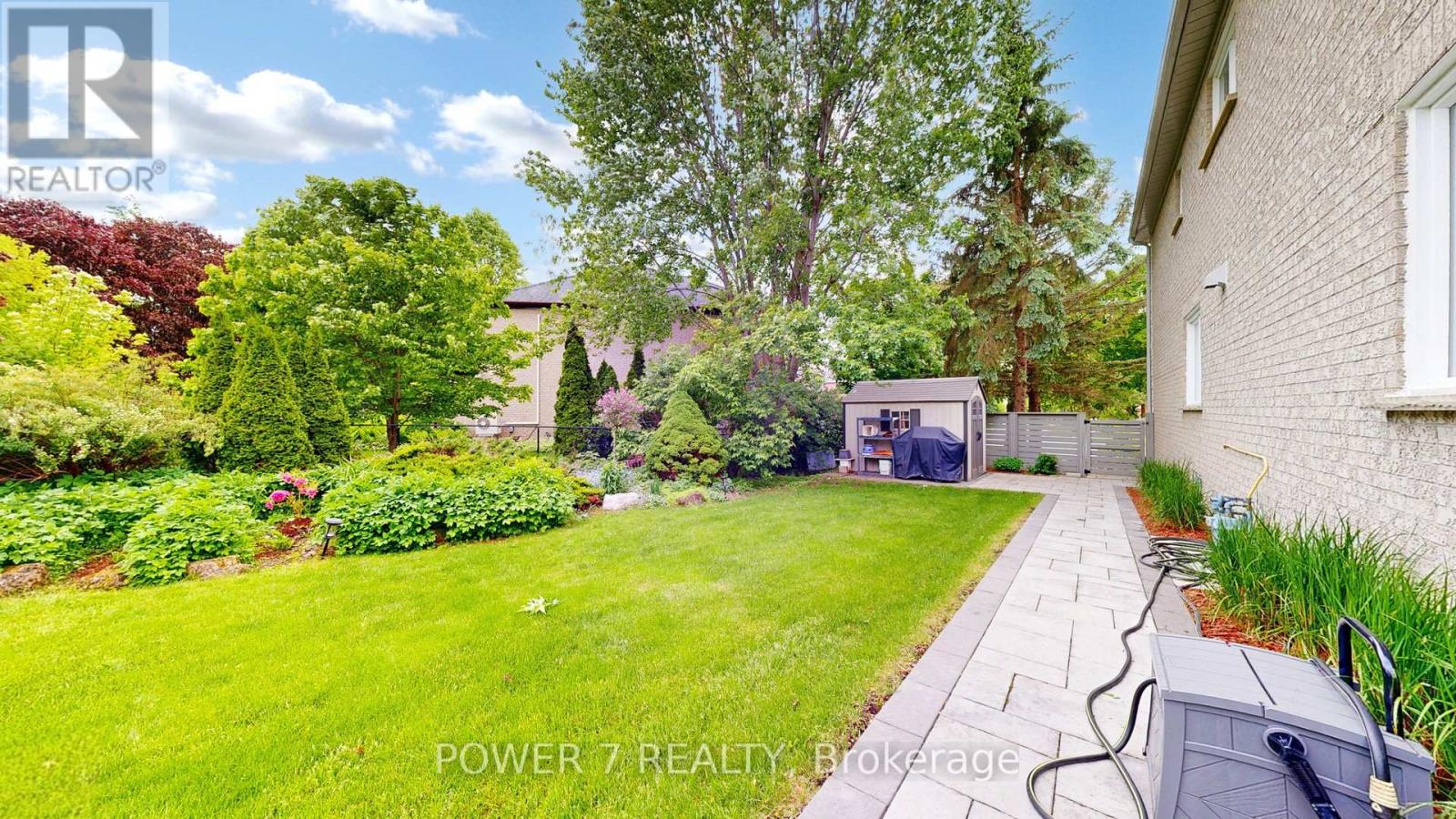 1098 Secretariate Road, Newmarket, Ontario  L3X 1M3 - Photo 41 - N12525022