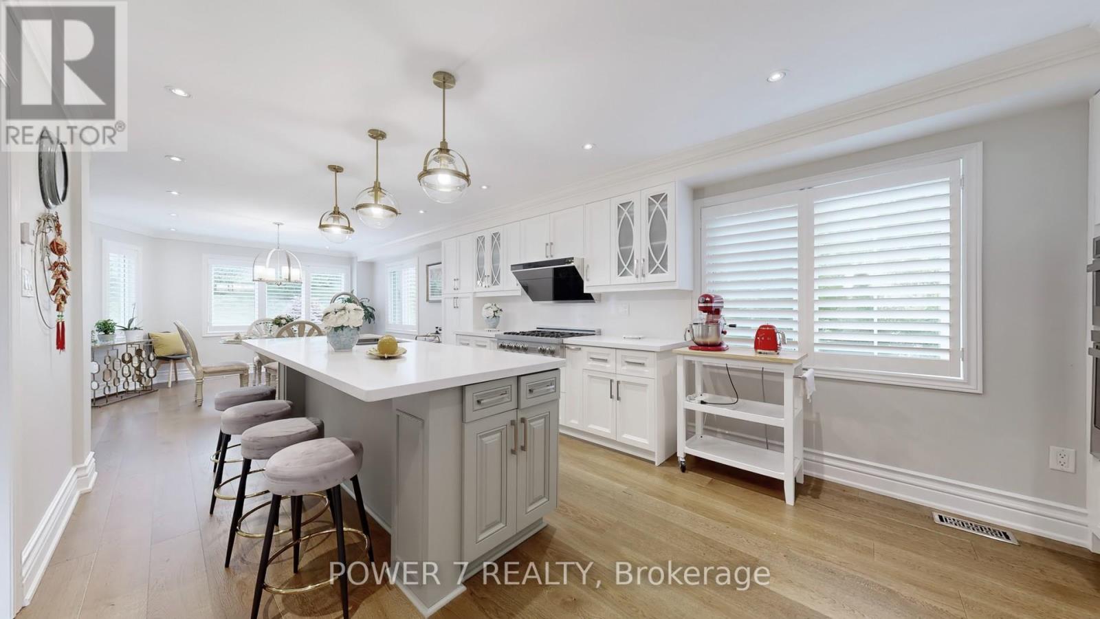 1098 Secretariate Road, Newmarket, Ontario  L3X 1M3 - Photo 9 - N12525022