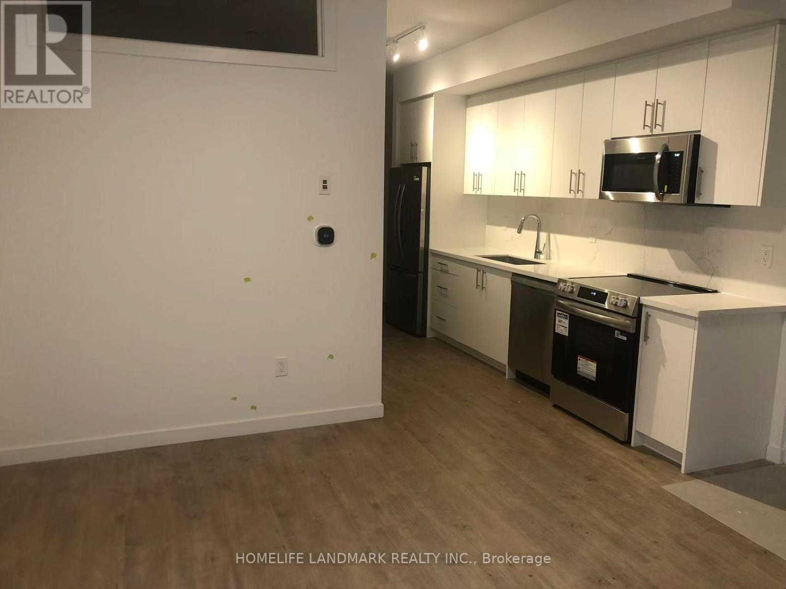 113 Marydale Avenue, Markham, Ontario  L3S 3J8 - Photo 3 - N12525024