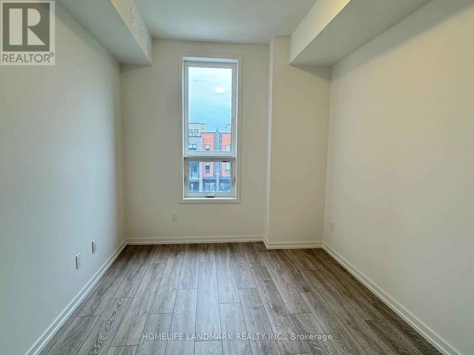 22 - 15 Lytham Green Circle, Newmarket, Ontario  L3Y 0H3 - Photo 13 - N12525034