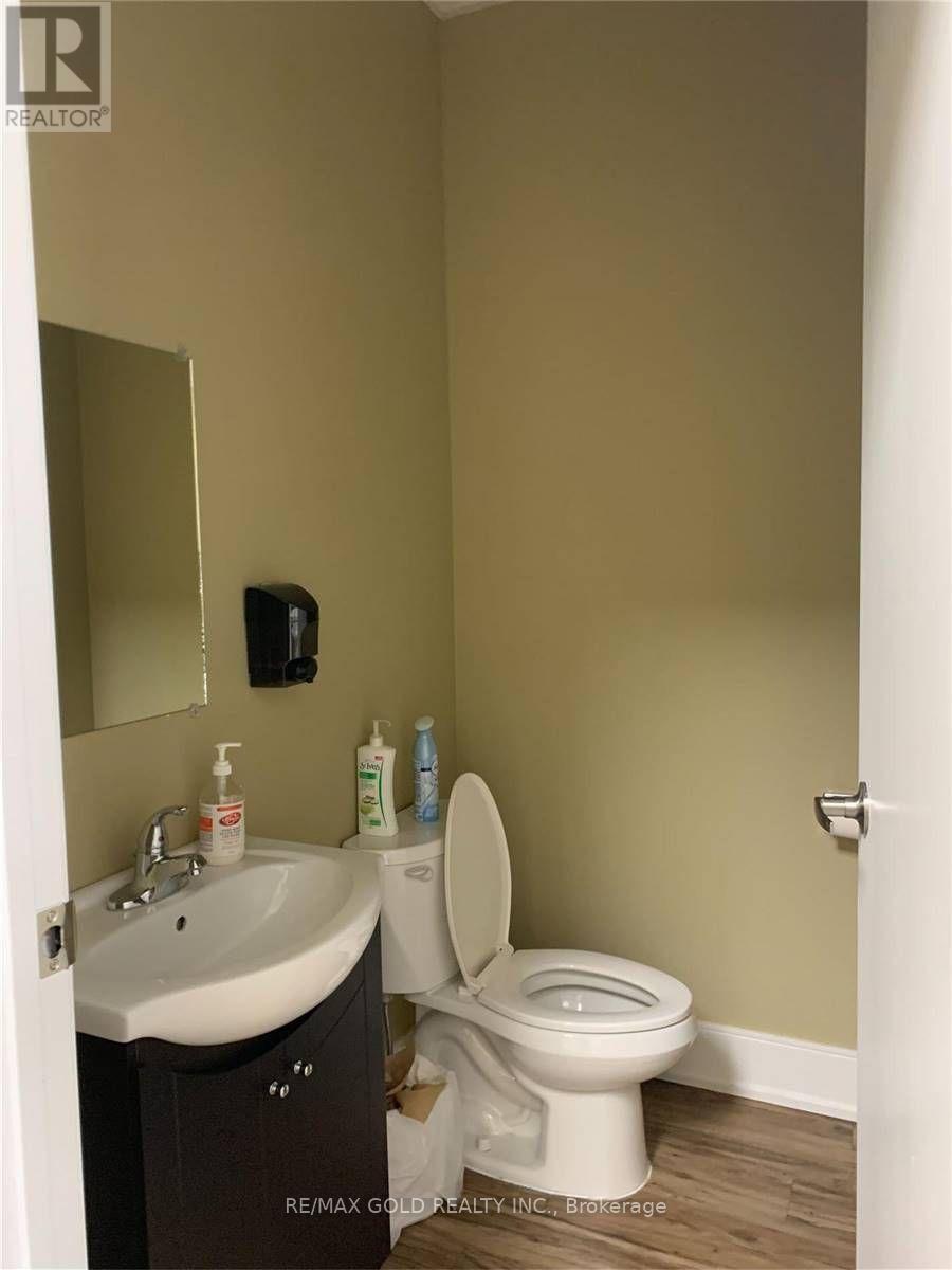 251 - 80 Maritime Ontario Boulevard, Brampton, Ontario  L6S 0E7 - Photo 10 - W12525050