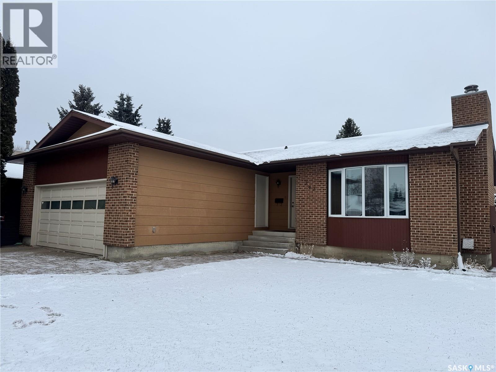 742 Wollaston COURT, Saskatoon, Saskatchewan