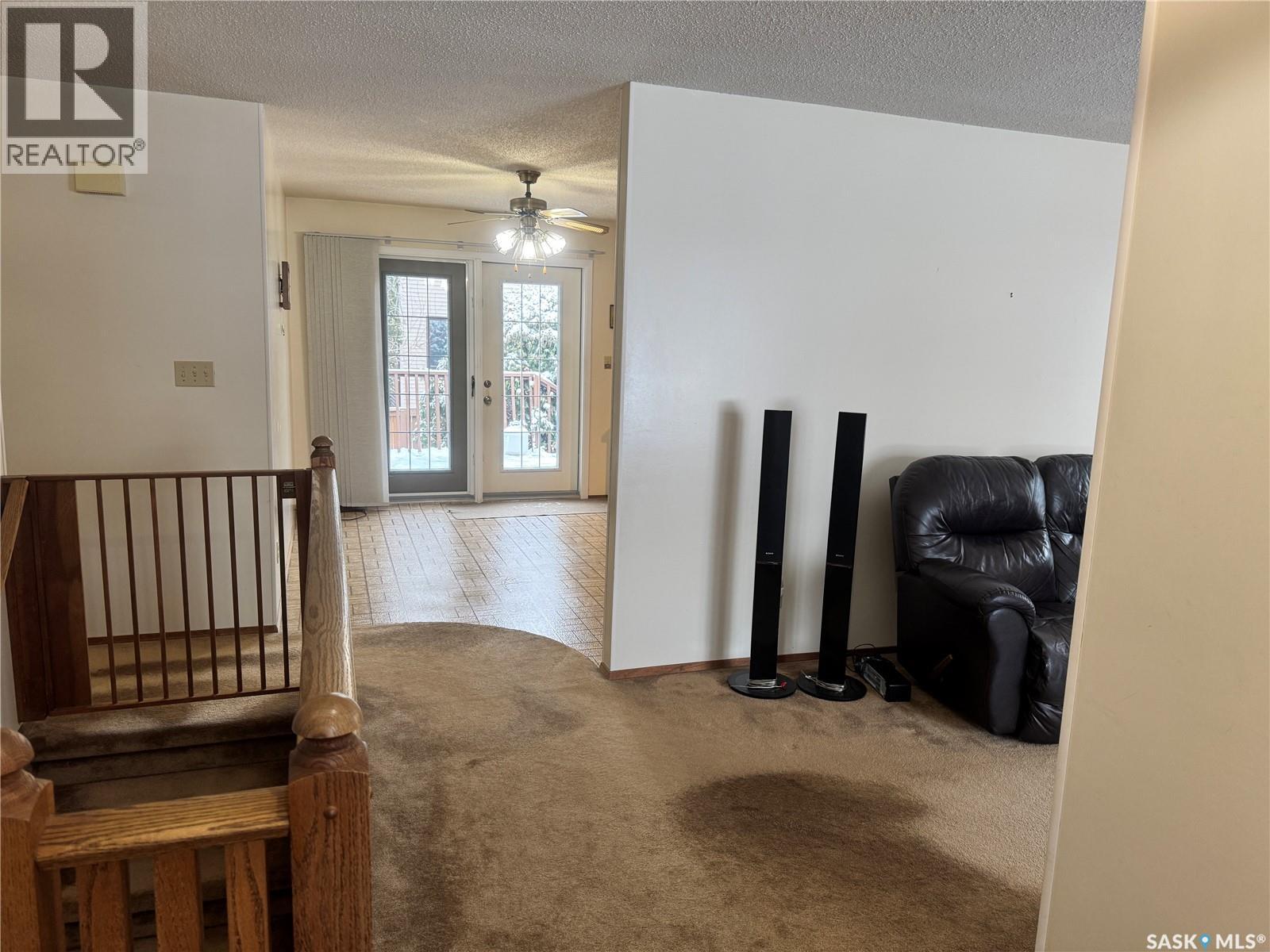 742 Wollaston Court, Saskatoon, Saskatchewan  S7J 4E5 - Photo 11 - SK023704