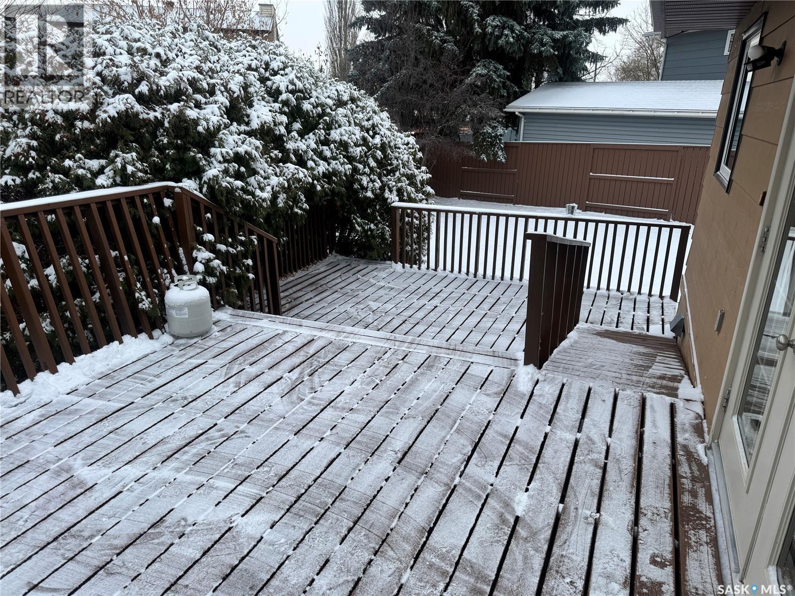 742 Wollaston Court, Saskatoon, Saskatchewan  S7J 4E5 - Photo 35 - SK023704