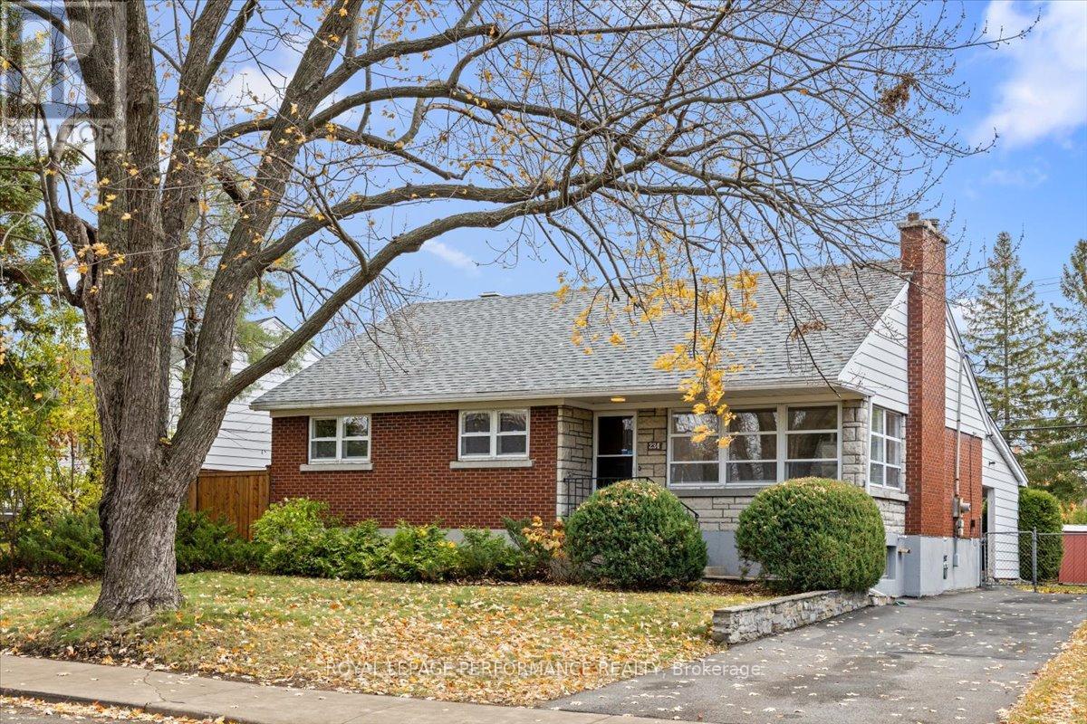 234 KNOX CRESCENT, Ottawa, Ontario