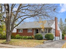 234 KNOX CRESCENT, Ottawa, Ontario