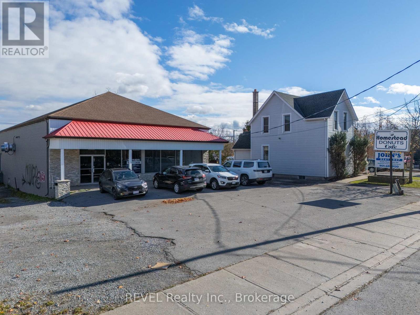 26 Pine Street, Thorold, Ontario  L2V 3L2 - Photo 10 - X12525066