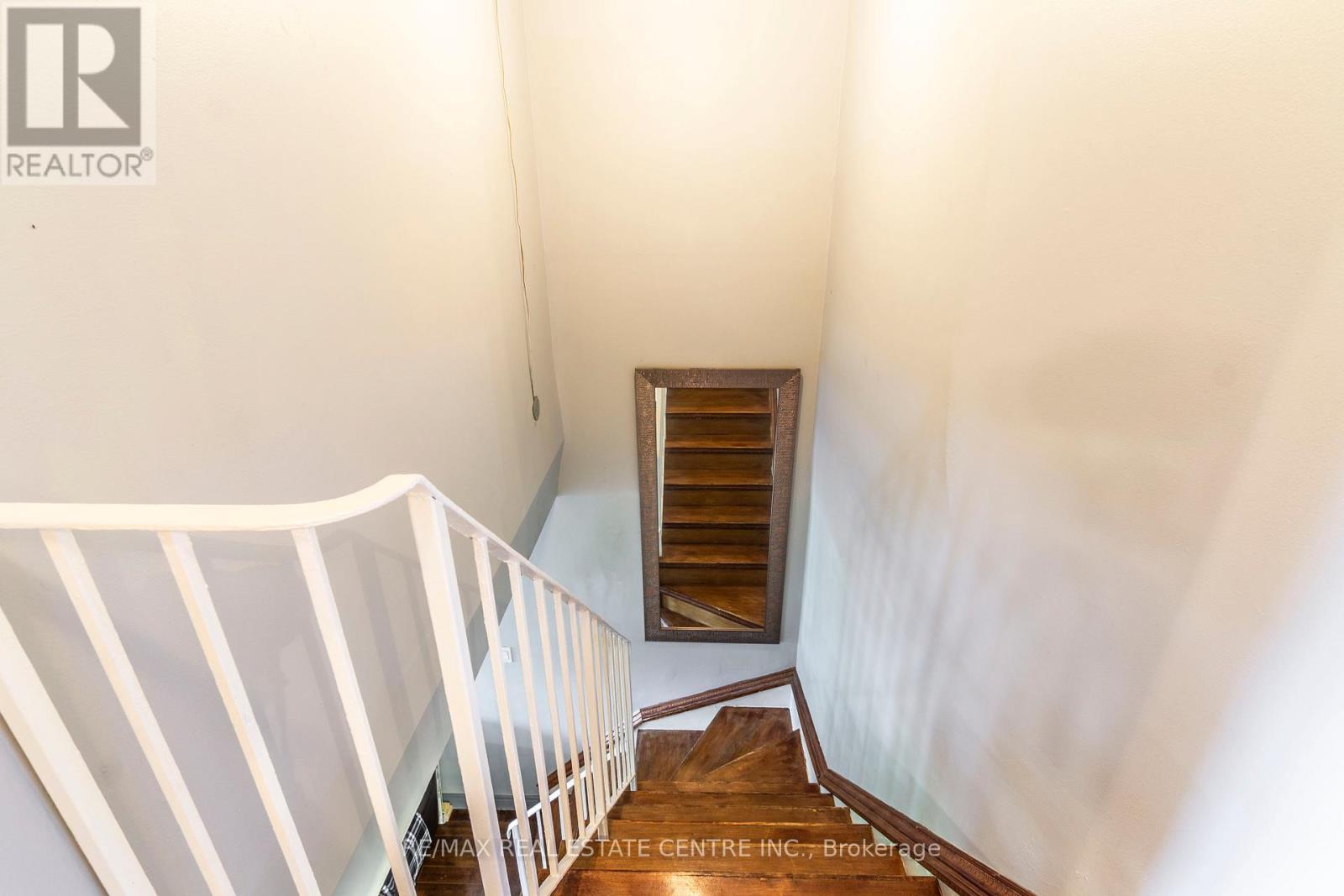 124 - 2095 Roche Court, Mississauga, Ontario L5K 2C8 - Photo 27 - W12419076