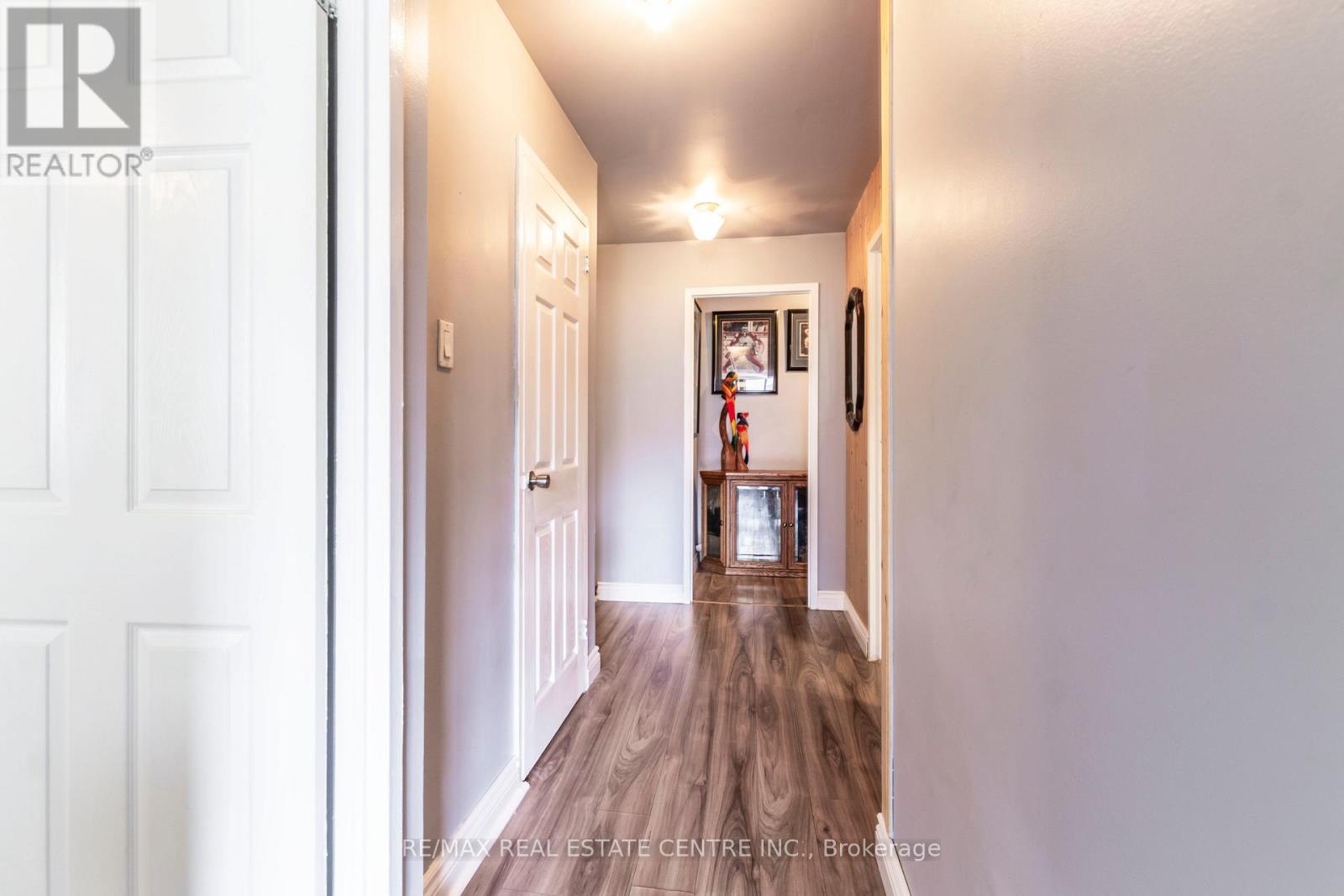 124 - 2095 Roche Court, Mississauga, Ontario L5K 2C8 - Photo 26 - W12419076