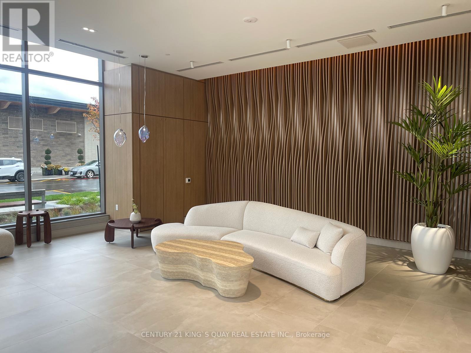 211 - 333 Sunseeker Avenue, Innisfil, Ontario  K9V 0R6 - Photo 3 - N12525056