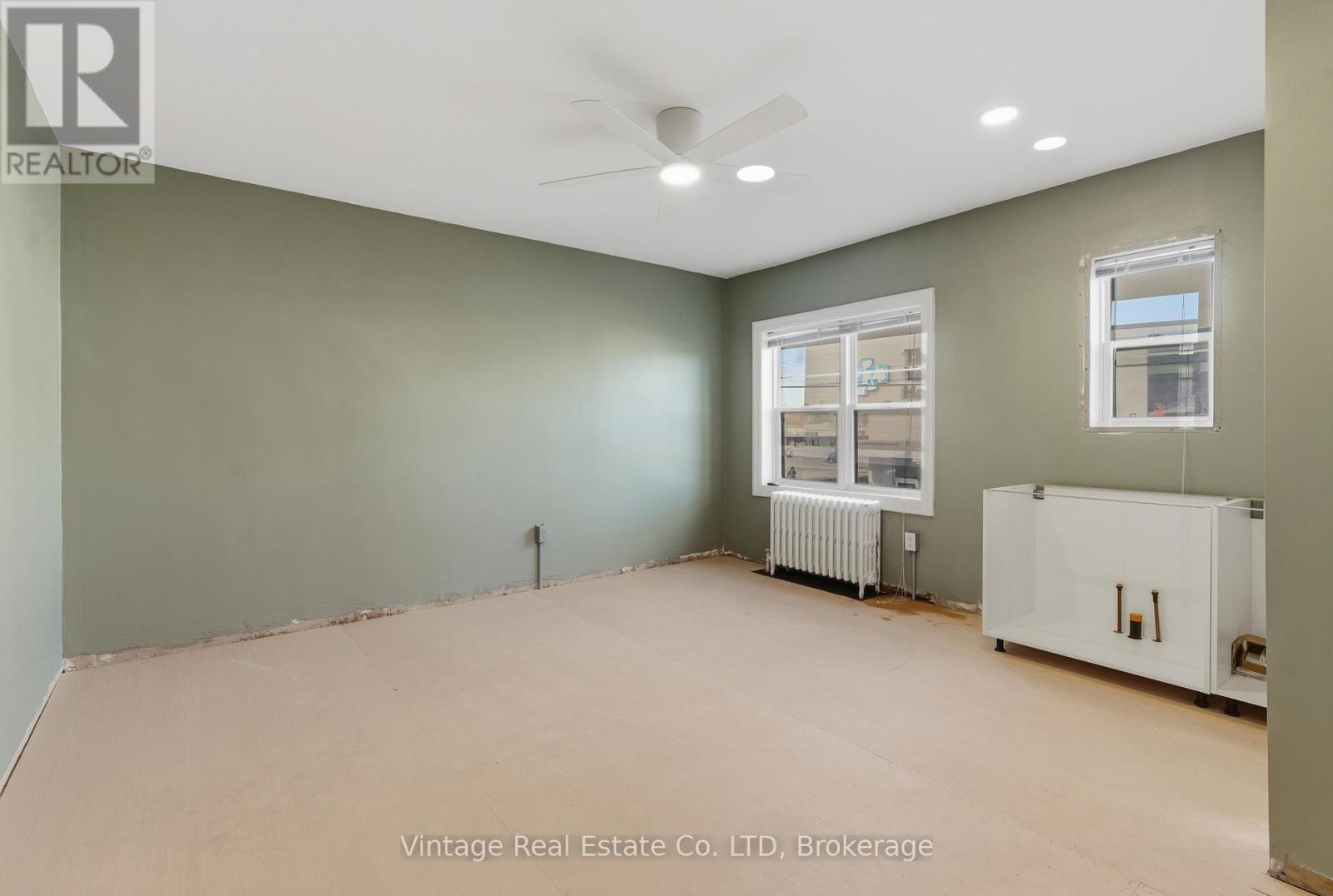 29 Albert Street W, Thorold, Ontario  L2V 2G2 - Photo 17 - X12525090