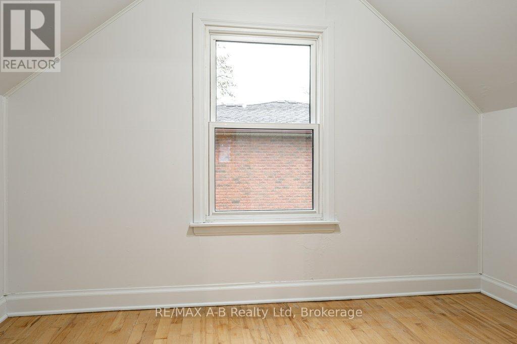 77 Pleasant Drive, Stratford, Ontario  N5A 4X2 - Photo 29 - X12525084