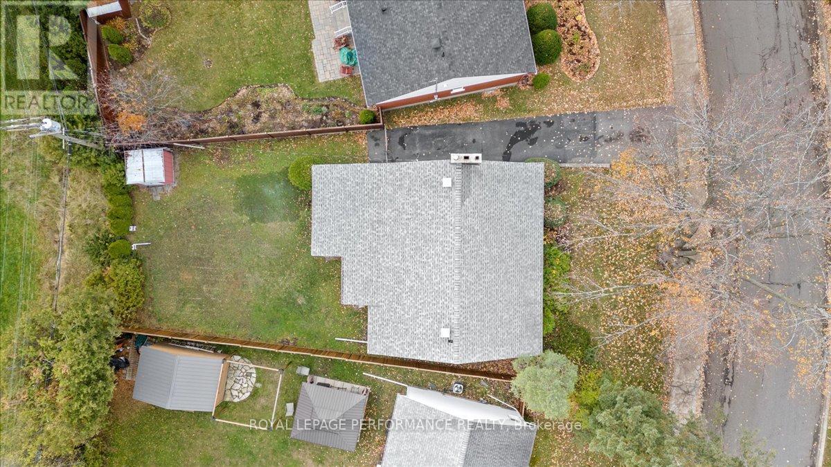 234 Knox Crescent, Ottawa, Ontario K1G 0K8 - Photo 45 - X12525068