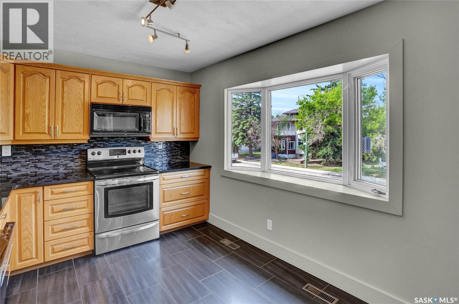 147 Hochelaga Street W, Moose Jaw, Saskatchewan  S6H 2G2 - Photo 15 - SK023697