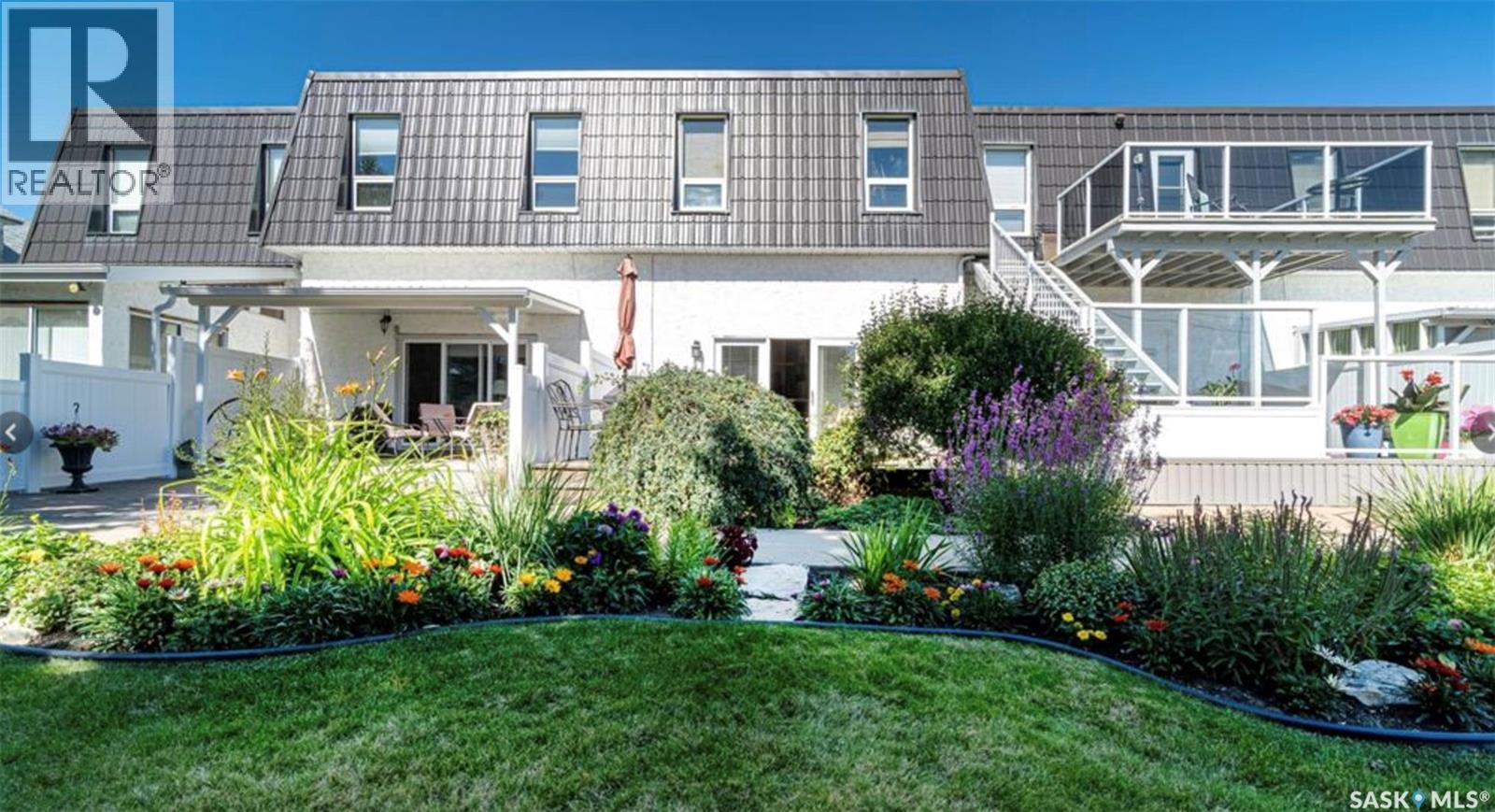 147 Hochelaga Street W, Moose Jaw, Saskatchewan  S6H 2G2 - Photo 2 - SK023697