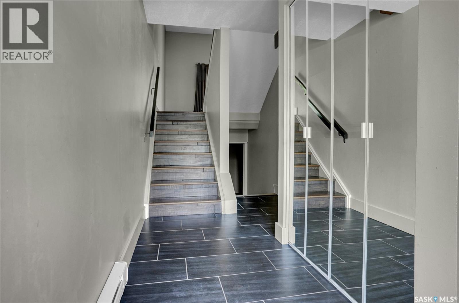 147 Hochelaga Street W, Moose Jaw, Saskatchewan  S6H 2G2 - Photo 6 - SK023697