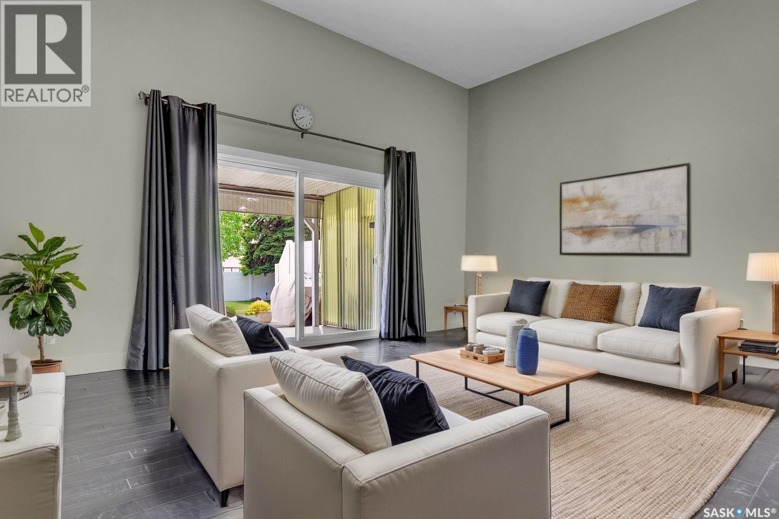 147 Hochelaga Street W, Moose Jaw, Saskatchewan  S6H 2G2 - Photo 7 - SK023697