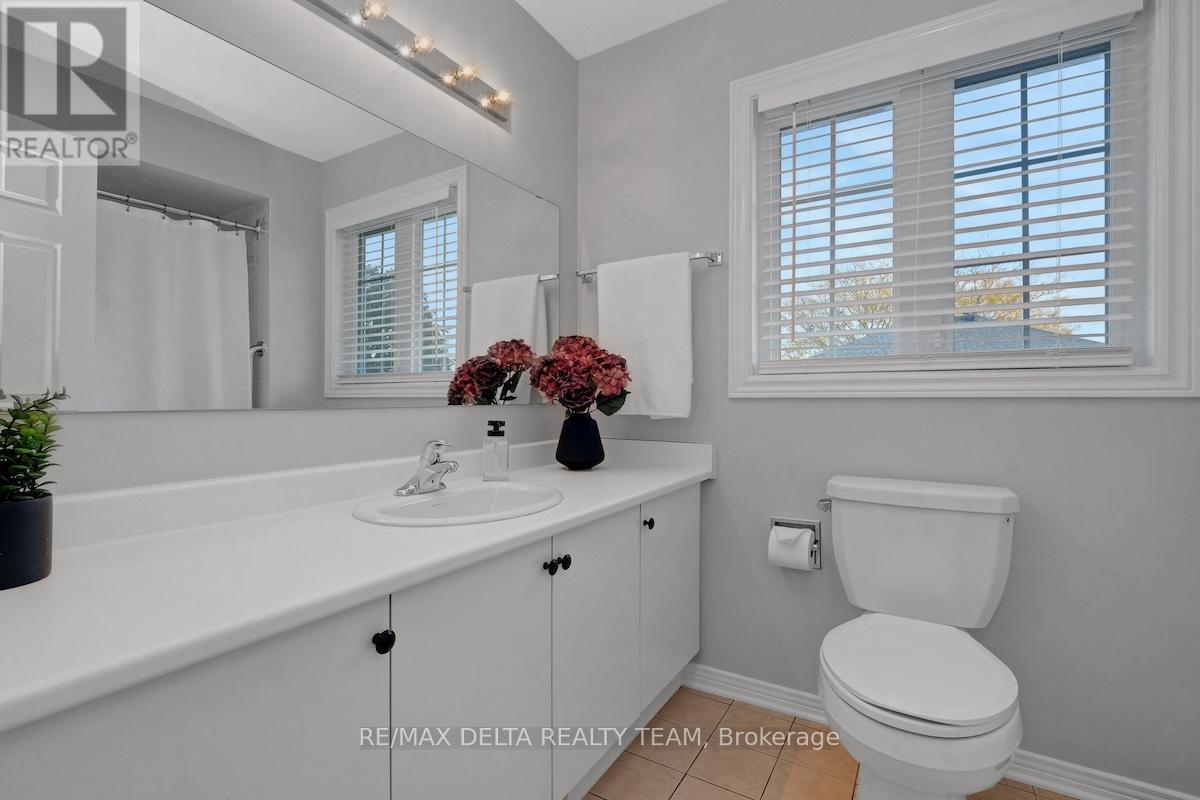 95 Tartan Drive, Ottawa, Ontario K2J 3V6 - Photo 34 - X12524144