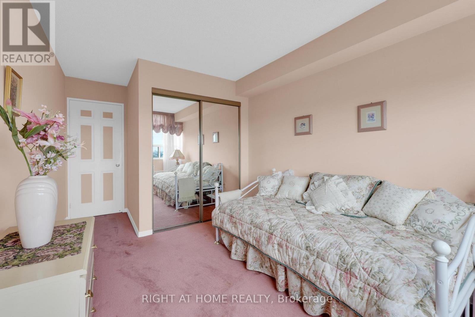 2503 - 1300 Islington Avenue, Toronto, Ontario  M9A 5C4 - Photo 28 - W12525076