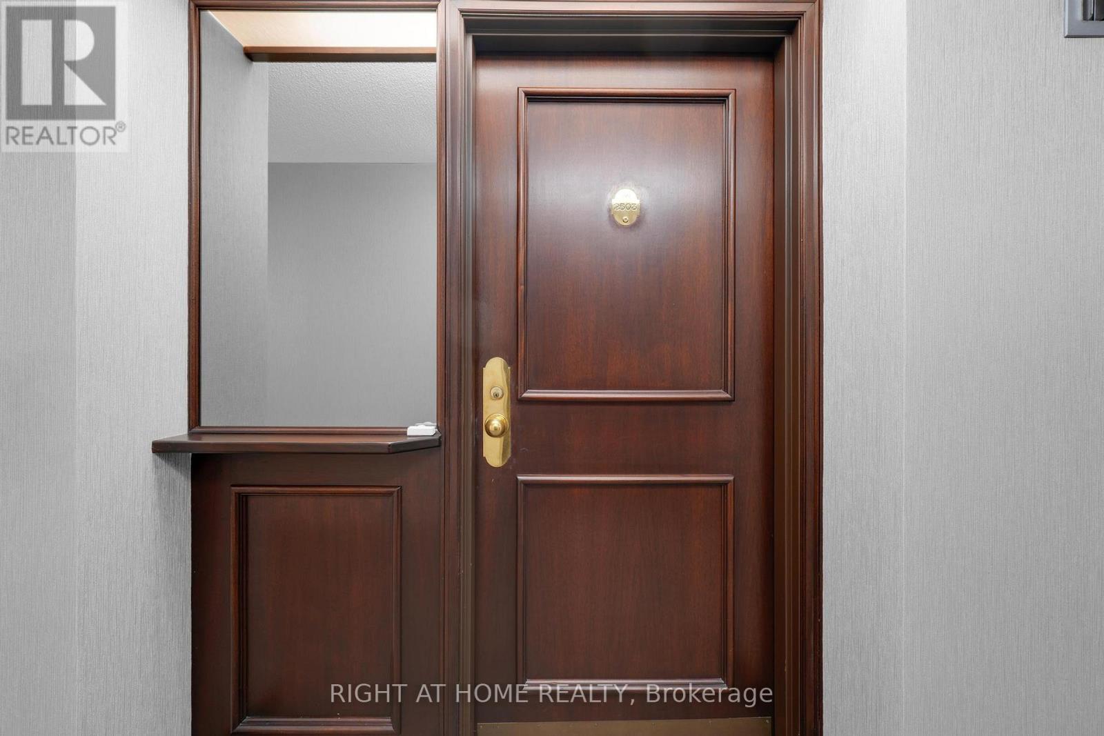 2503 - 1300 Islington Avenue, Toronto, Ontario  M9A 5C4 - Photo 5 - W12525076