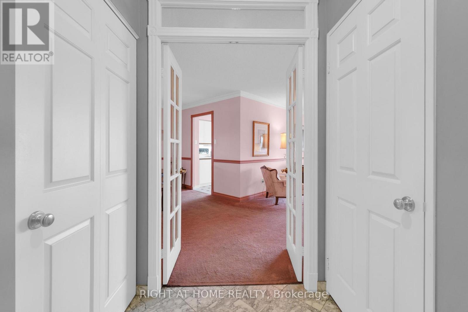 2503 - 1300 Islington Avenue, Toronto, Ontario  M9A 5C4 - Photo 7 - W12525076