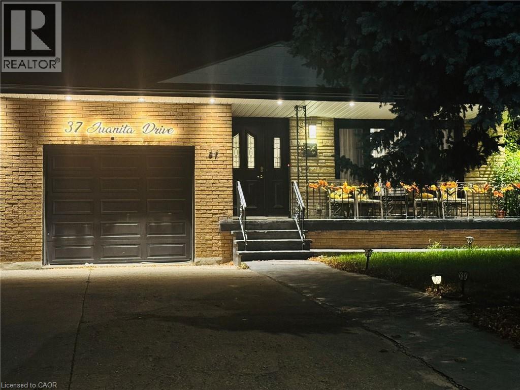 37 JUANITA Drive, Hamilton, Ontario