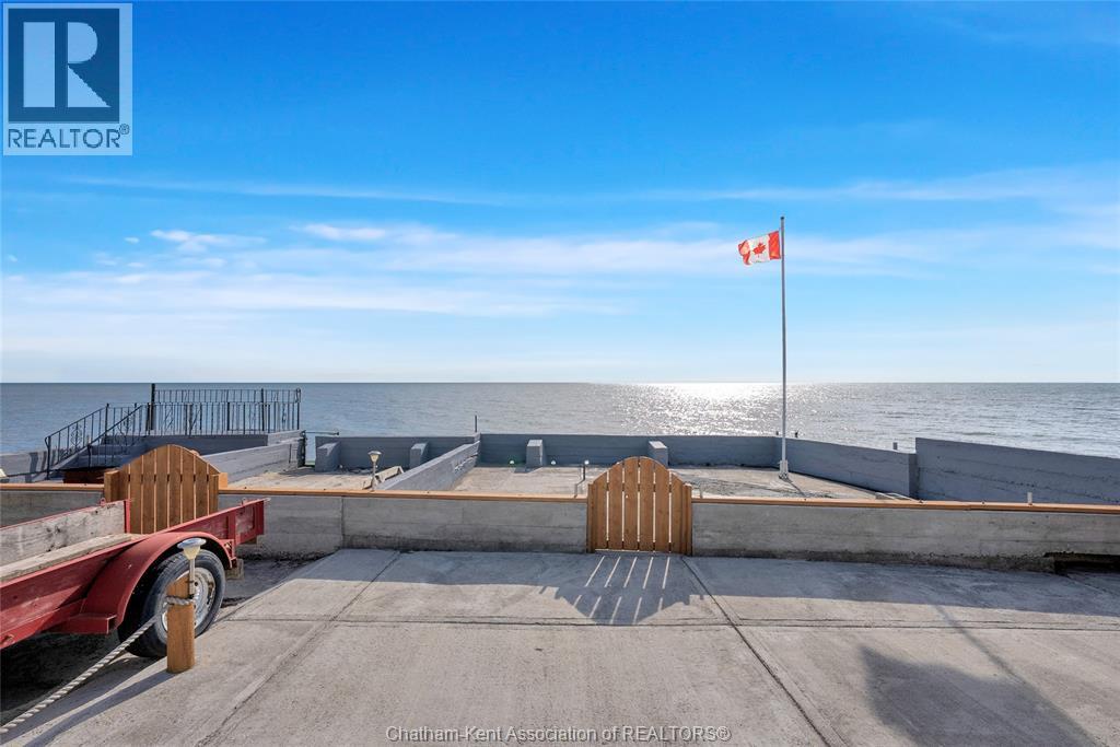 18518 Erie Shore Drive, Blenheim, Ontario  N0P 1A0 - Photo 3 - 25028116