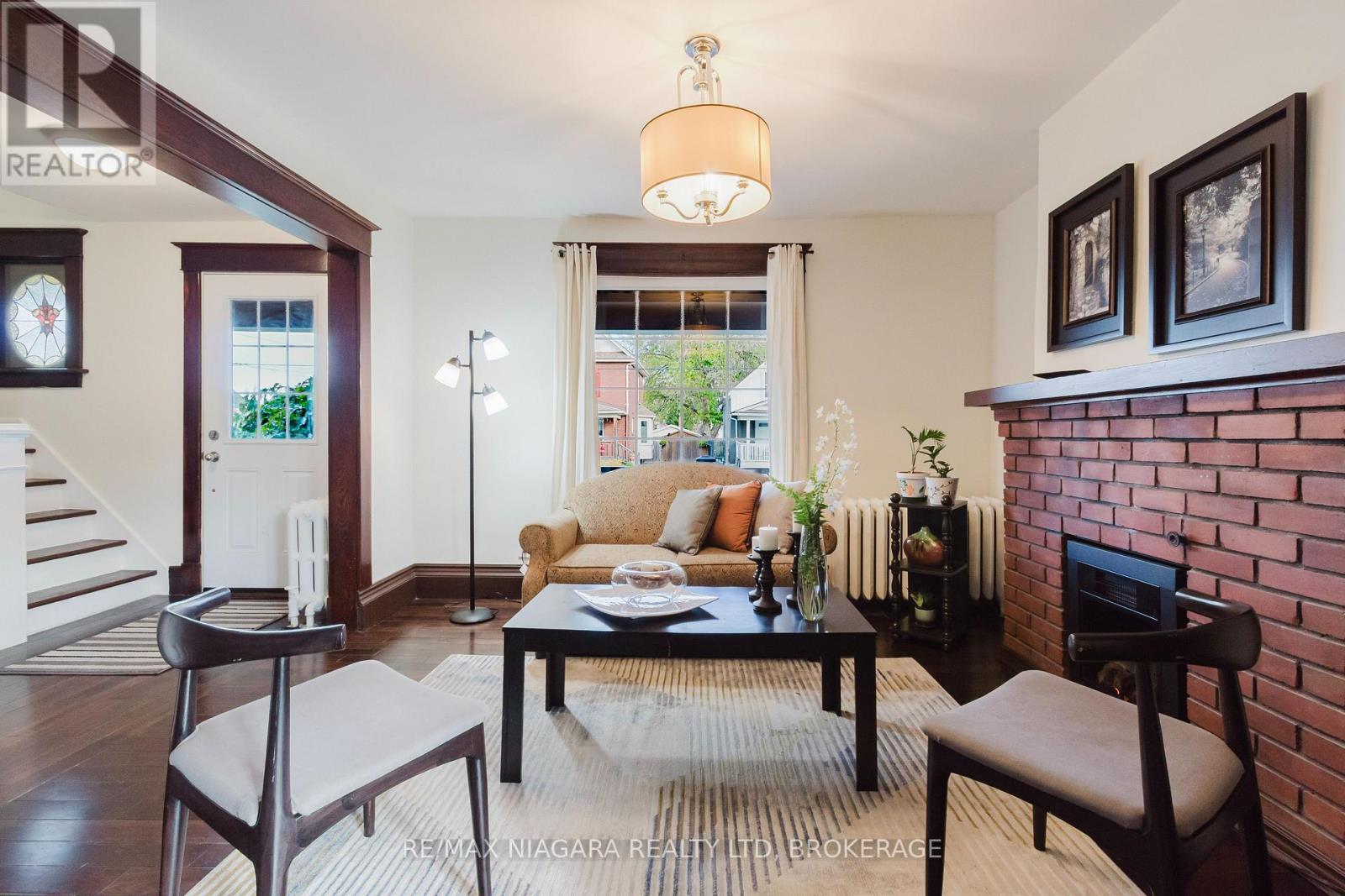 4765 Second Avenue, Niagara Falls, Ontario L2E 4H7 - Photo 14 - X12525104