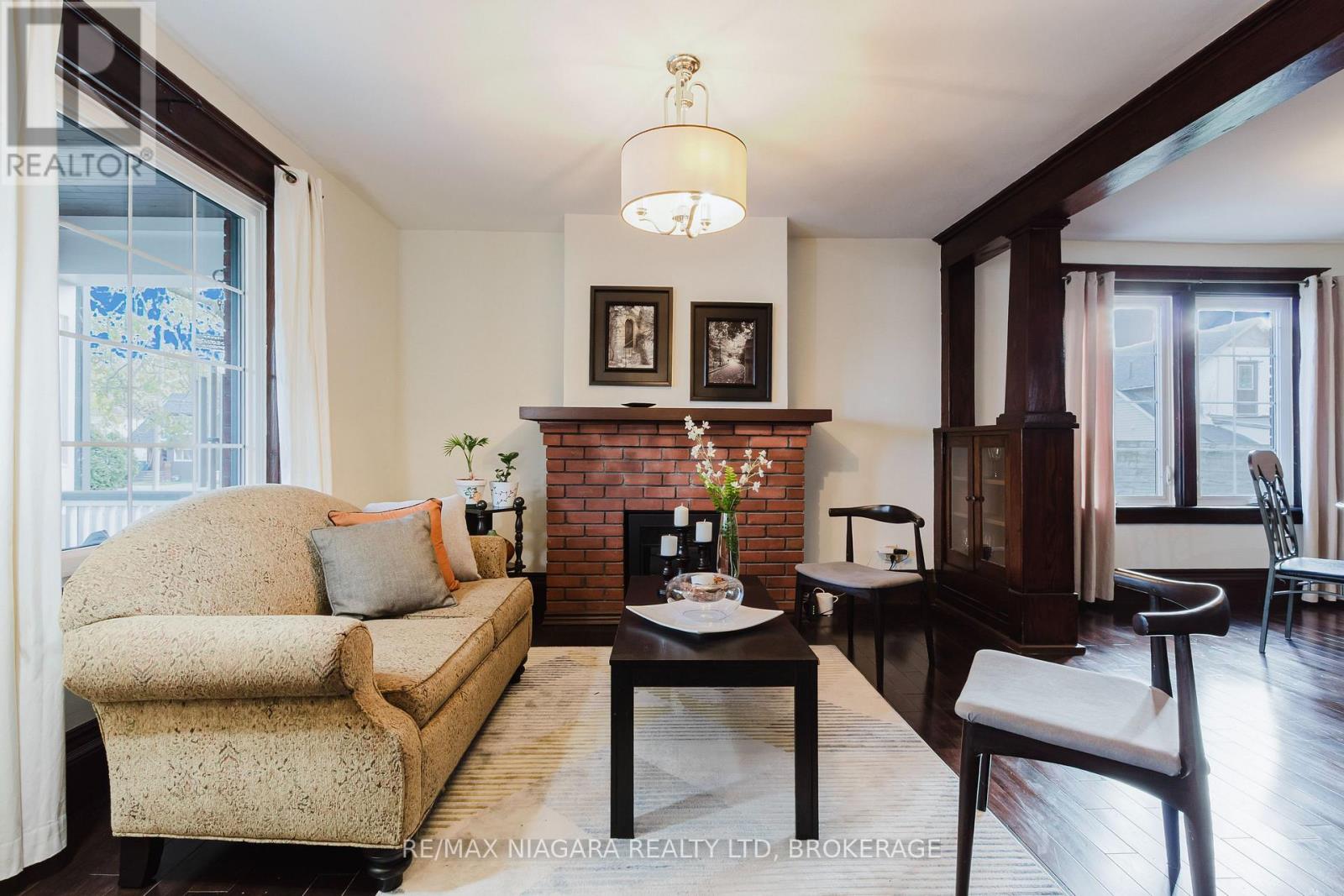 4765 Second Avenue, Niagara Falls, Ontario L2E 4H7 - Photo 15 - X12525104