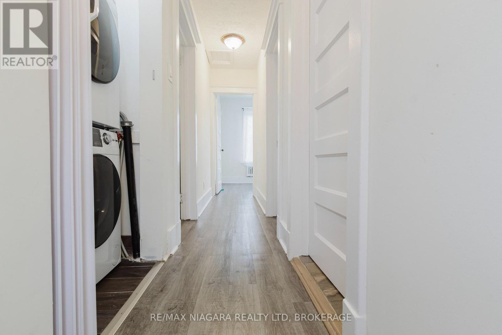 4765 Second Avenue, Niagara Falls, Ontario L2E 4H7 - Photo 21 - X12525104