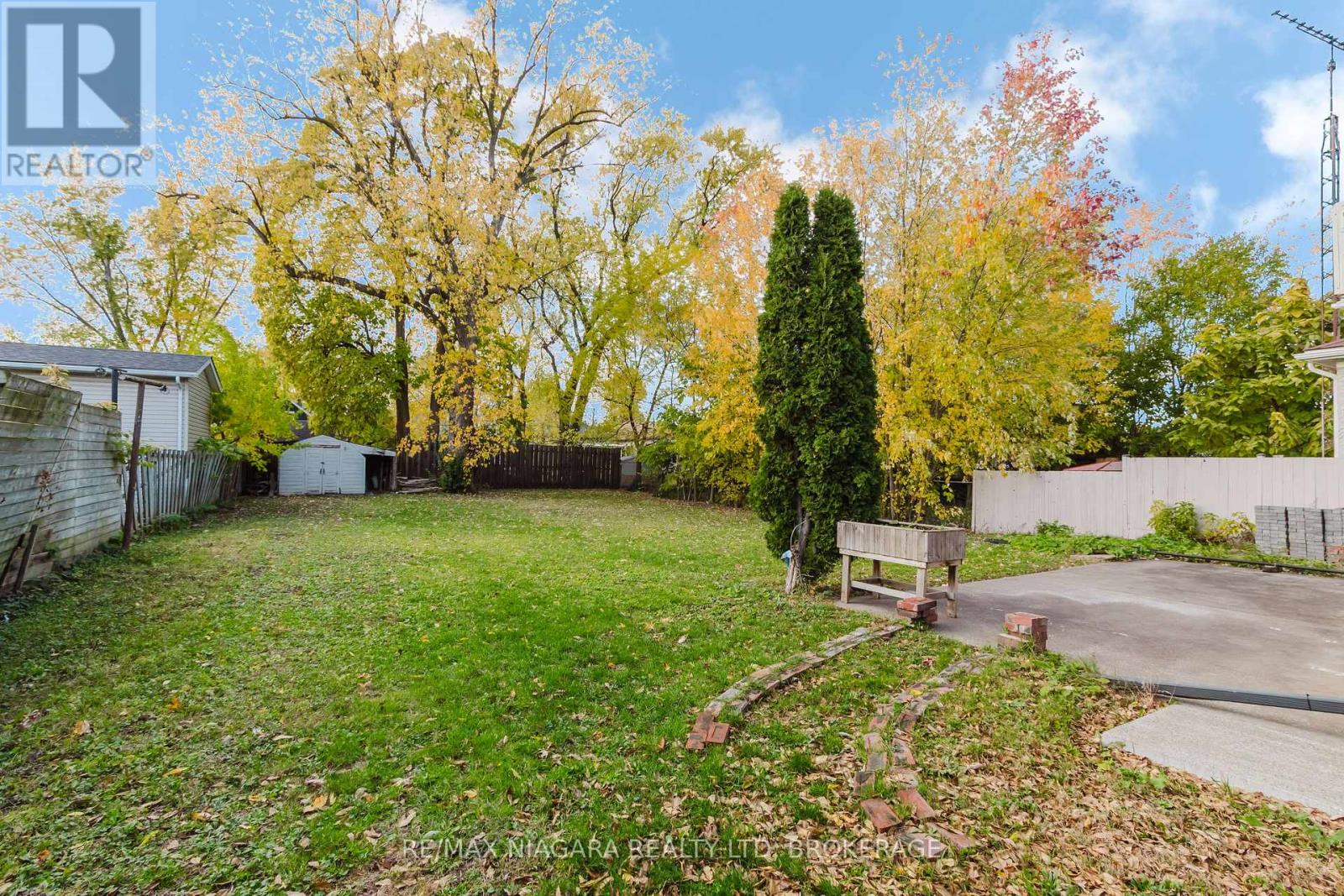 4765 Second Avenue, Niagara Falls, Ontario L2E 4H7 - Photo 48 - X12525104