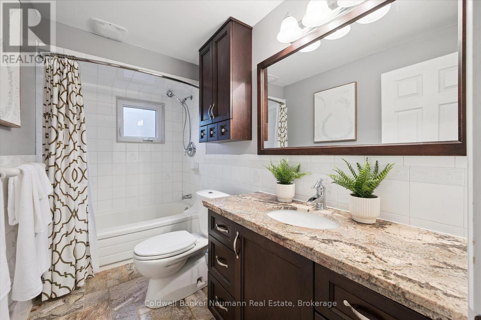 8 Drew Street, Guelph, Ontario  N1H 1Z5 - Photo 16 - X12525096