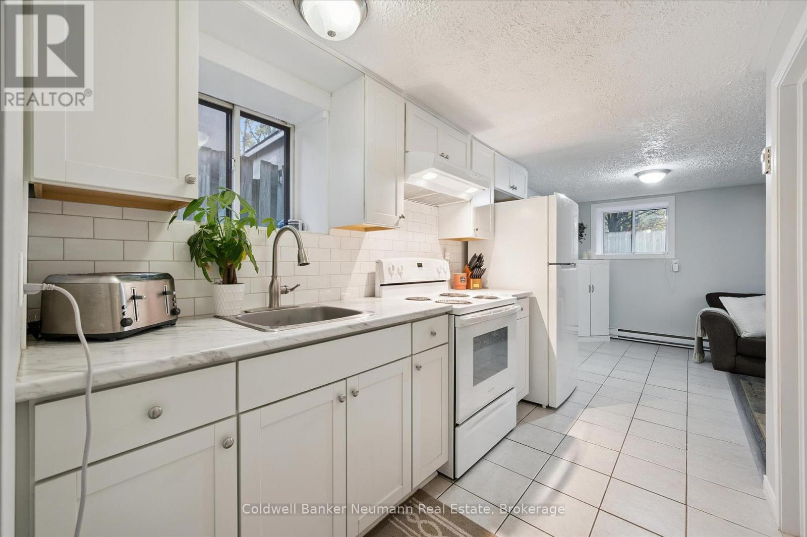 8 Drew Street, Guelph, Ontario  N1H 1Z5 - Photo 25 - X12525096