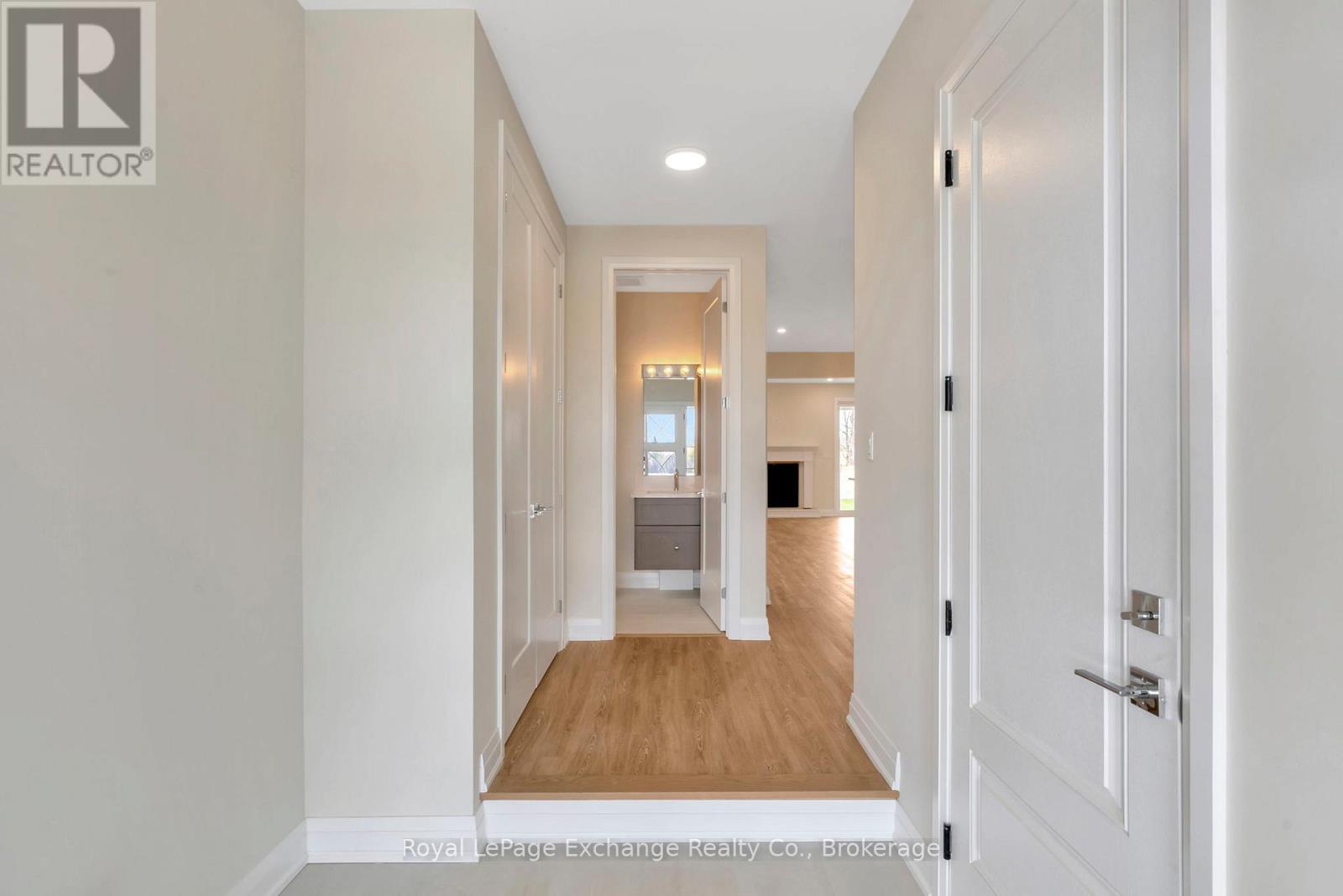 131 Inverness Street N, Kincardine, Ontario  N2Z 2Z4 - Photo 7 - X12525100