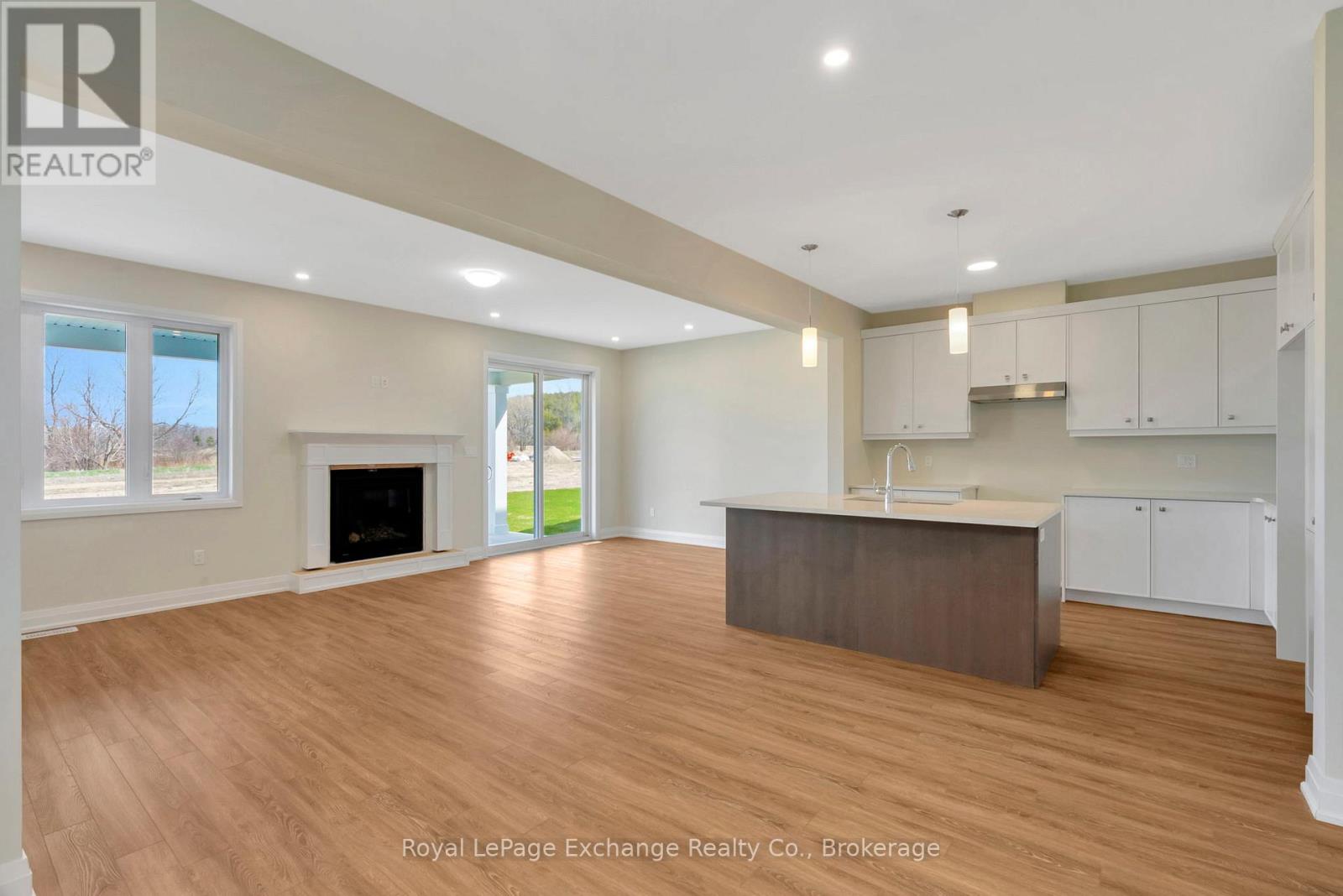 131 Inverness Street N, Kincardine, Ontario  N2Z 2Z4 - Photo 9 - X12525100