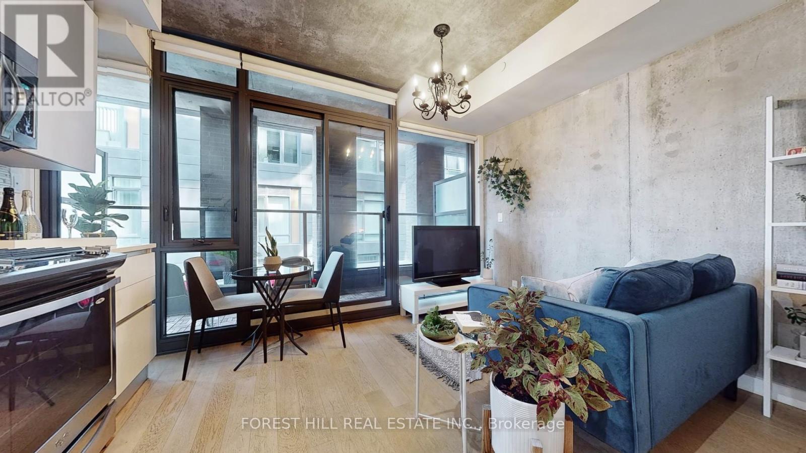 415 - 111 Bathurst Street, Toronto, Ontario  M5V 0M9 - Photo 10 - C12525108