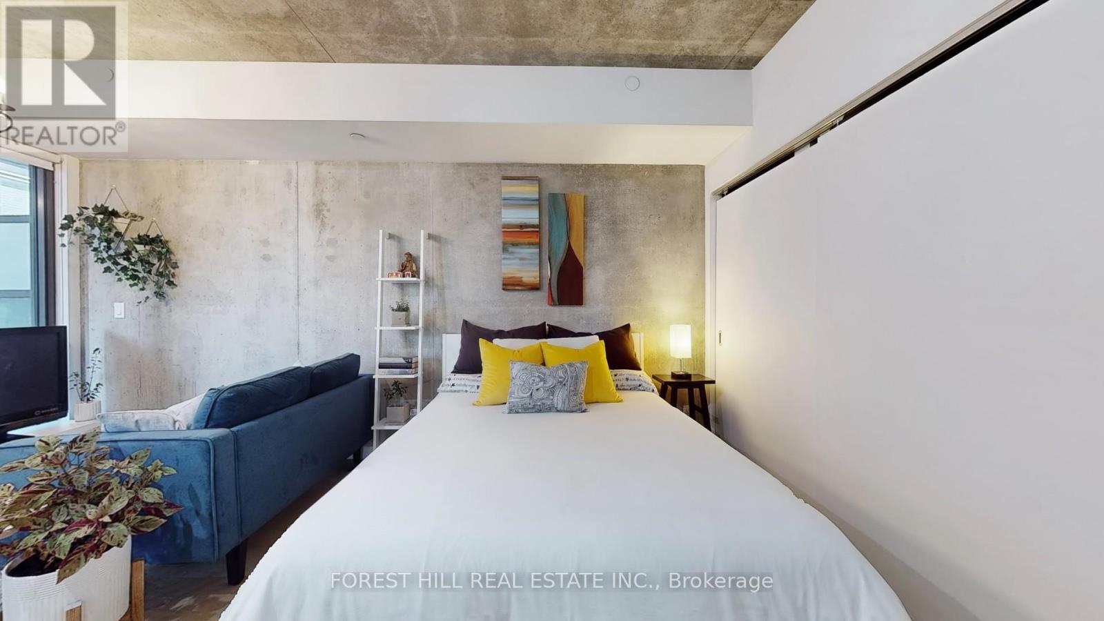 415 - 111 Bathurst Street, Toronto, Ontario  M5V 0M9 - Photo 7 - C12525108