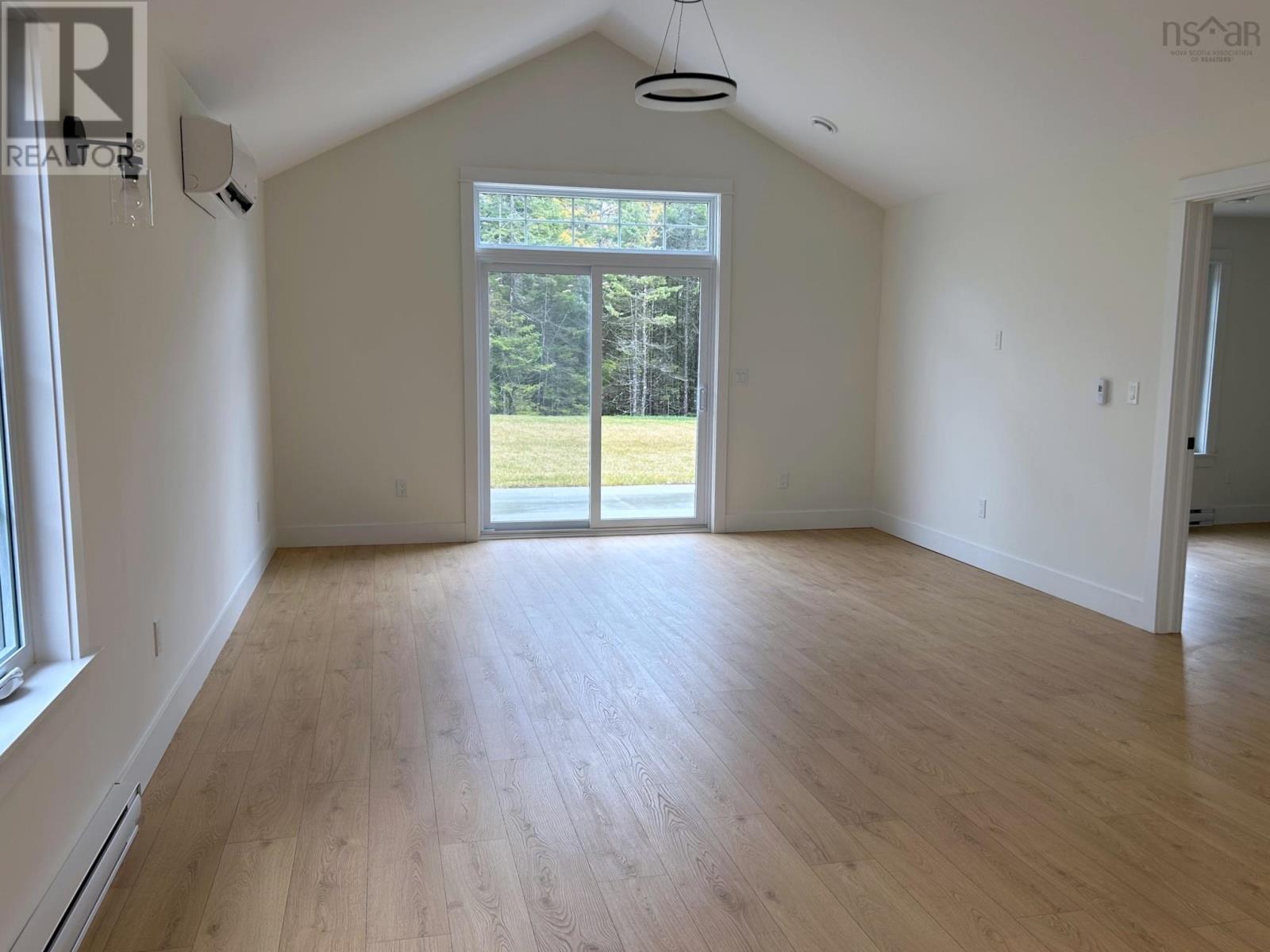 14 Chester Hills Drive, Chester, Nova Scotia  B0J 1J0 - Photo 3 - 202527526