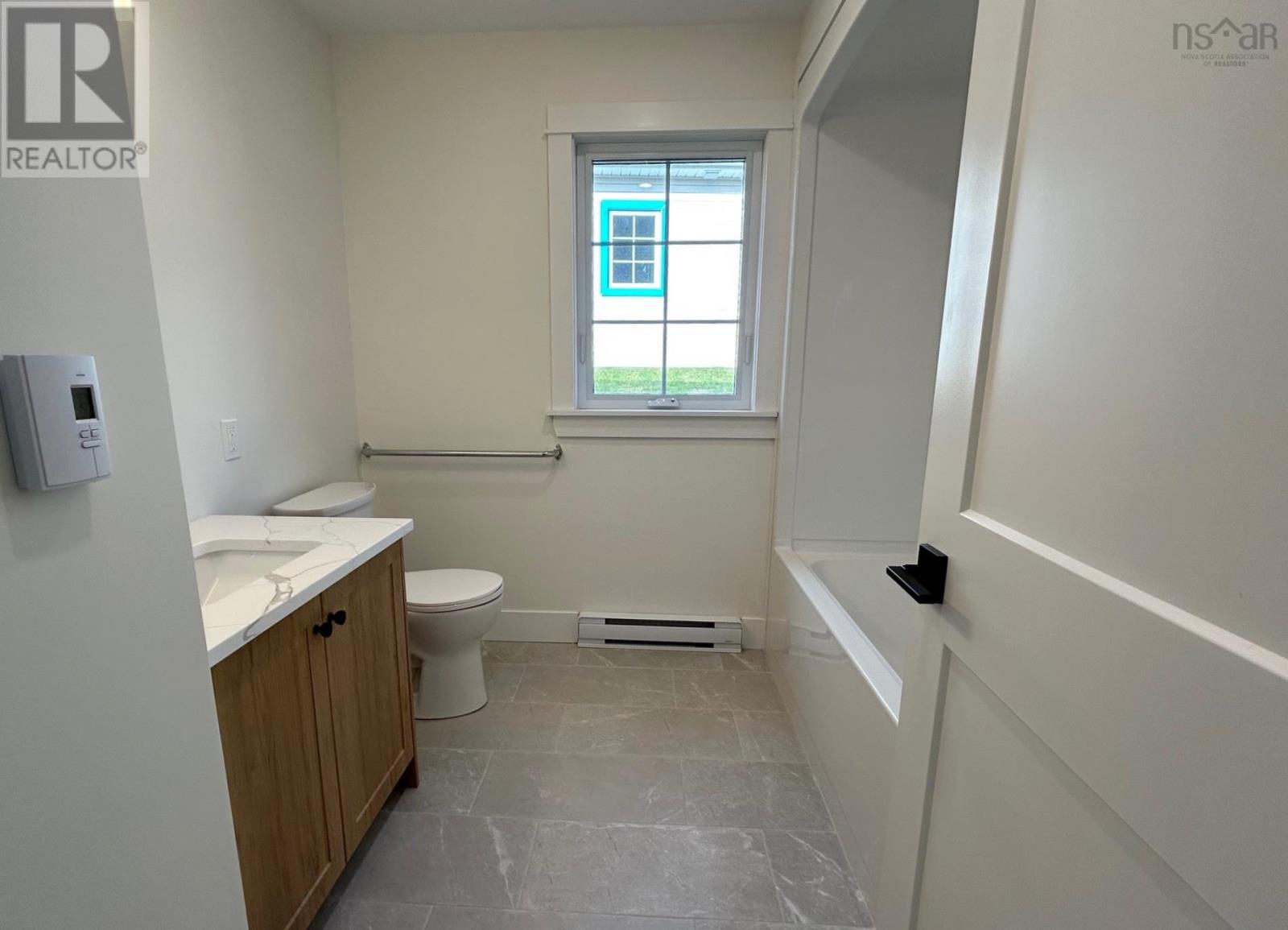 14 Chester Hills Drive, Chester, Nova Scotia  B0J 1J0 - Photo 12 - 202527526