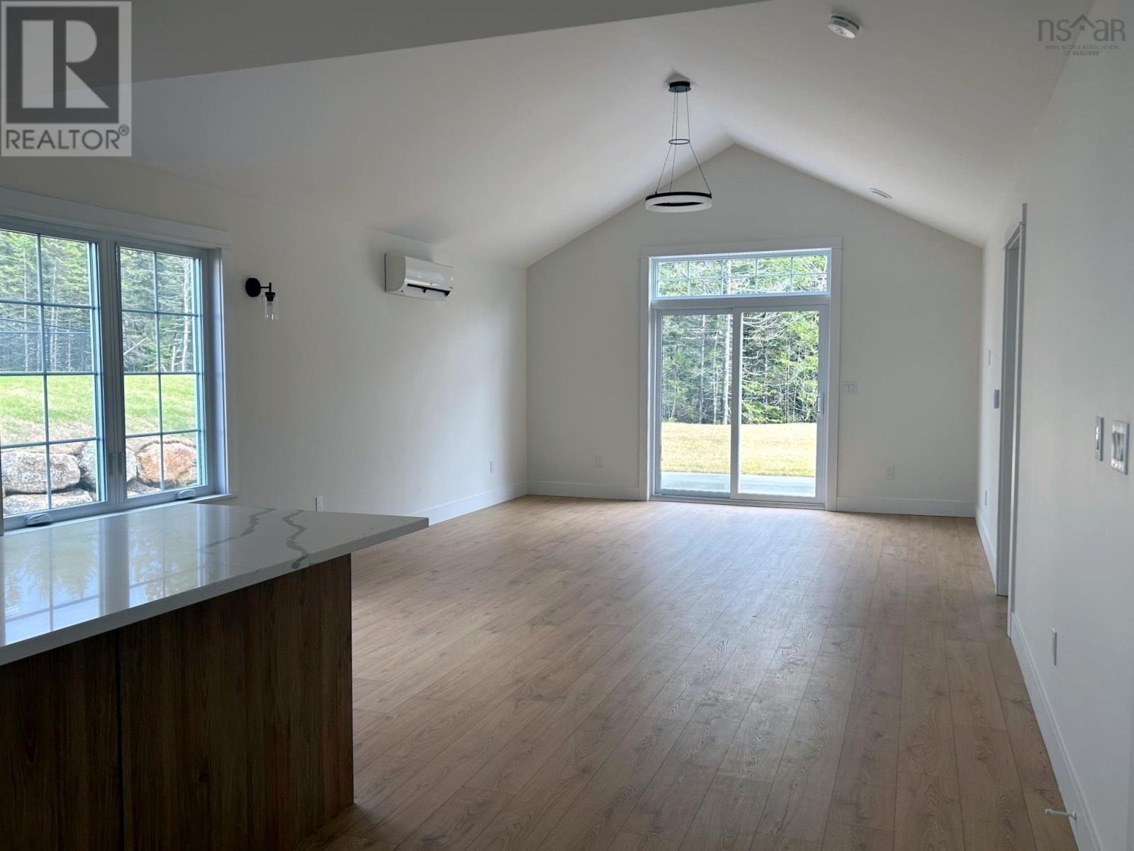 14 Chester Hills Drive, Chester, Nova Scotia  B0J 1J0 - Photo 2 - 202527526