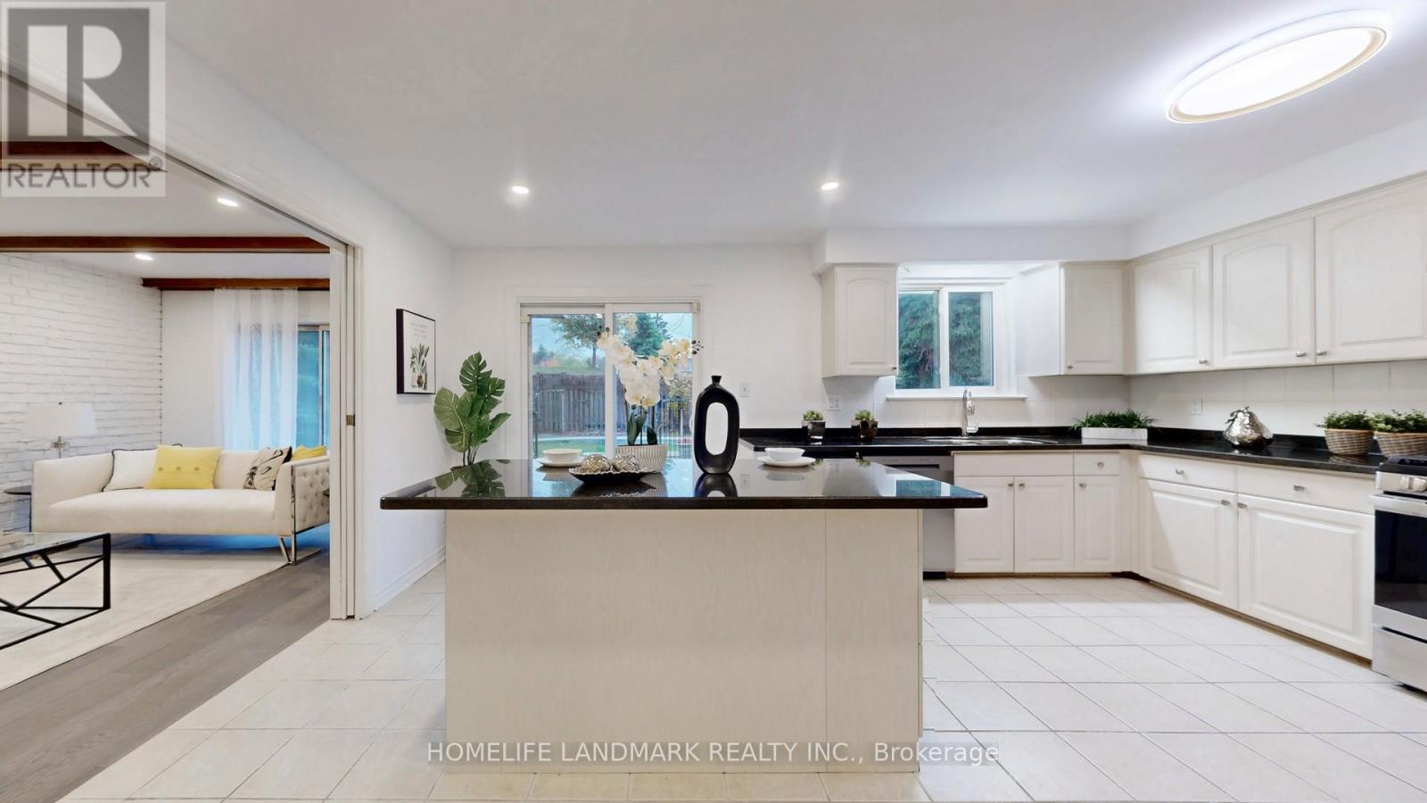 714 Conacher Drive, Toronto (Newtonbrook East), Ontario  M2M 3N6 - Photo 17 - C12515460