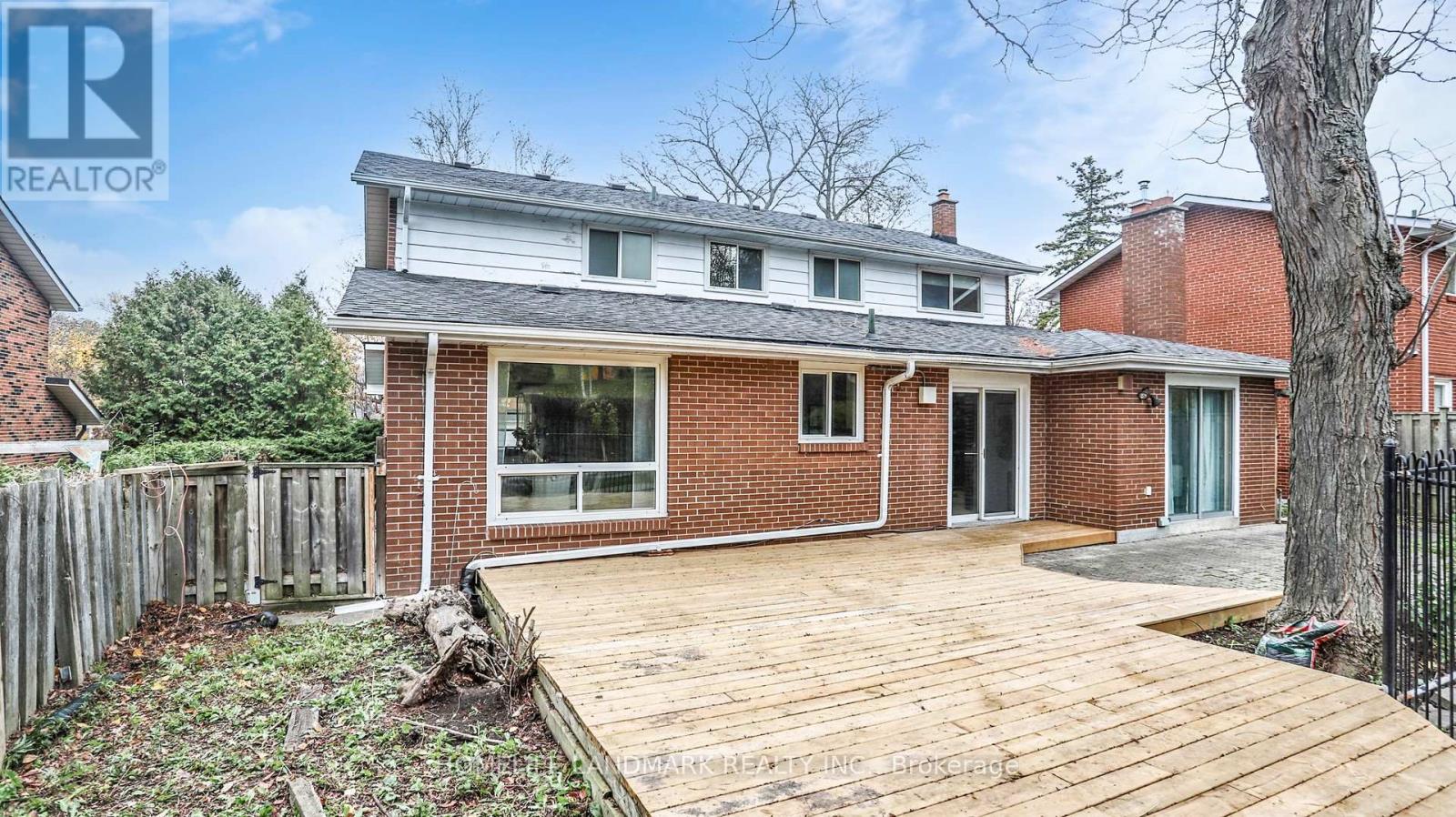 714 Conacher Drive, Toronto (Newtonbrook East), Ontario  M2M 3N6 - Photo 44 - C12515460