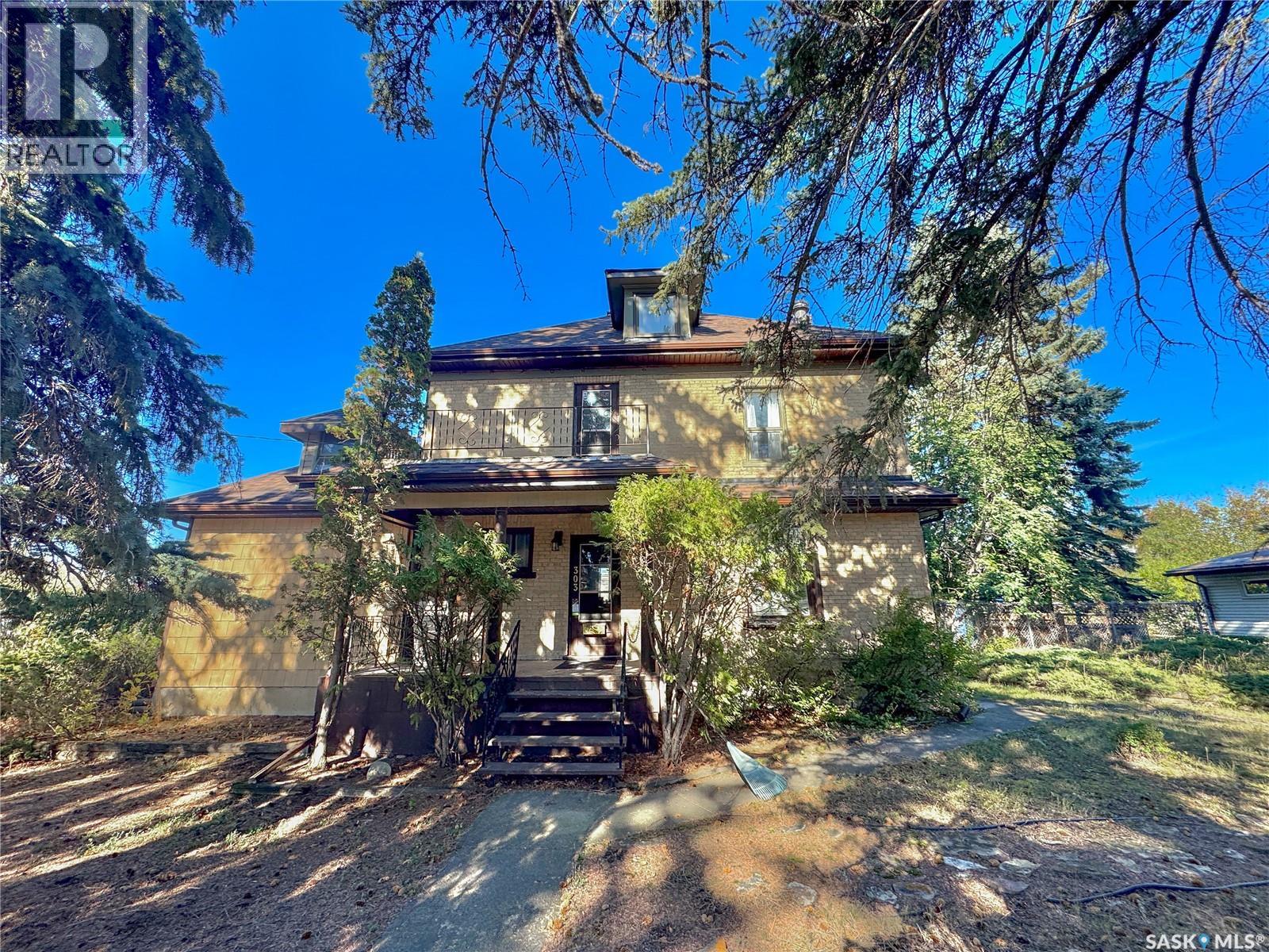 303 Eden STREET, Indian Head, Saskatchewan