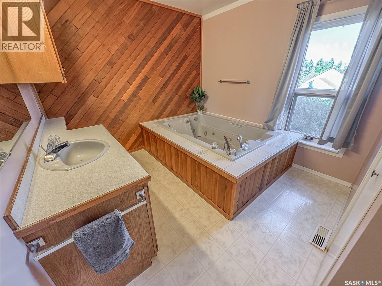 303 Eden Street, Indian Head, Saskatchewan  S0G 2K0 - Photo 25 - SK023701