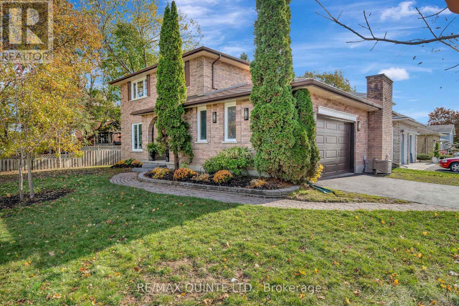 3 Cooke Court, Belleville (Belleville Ward), Ontario  K8N 5N4 - Photo 2 - X12525126