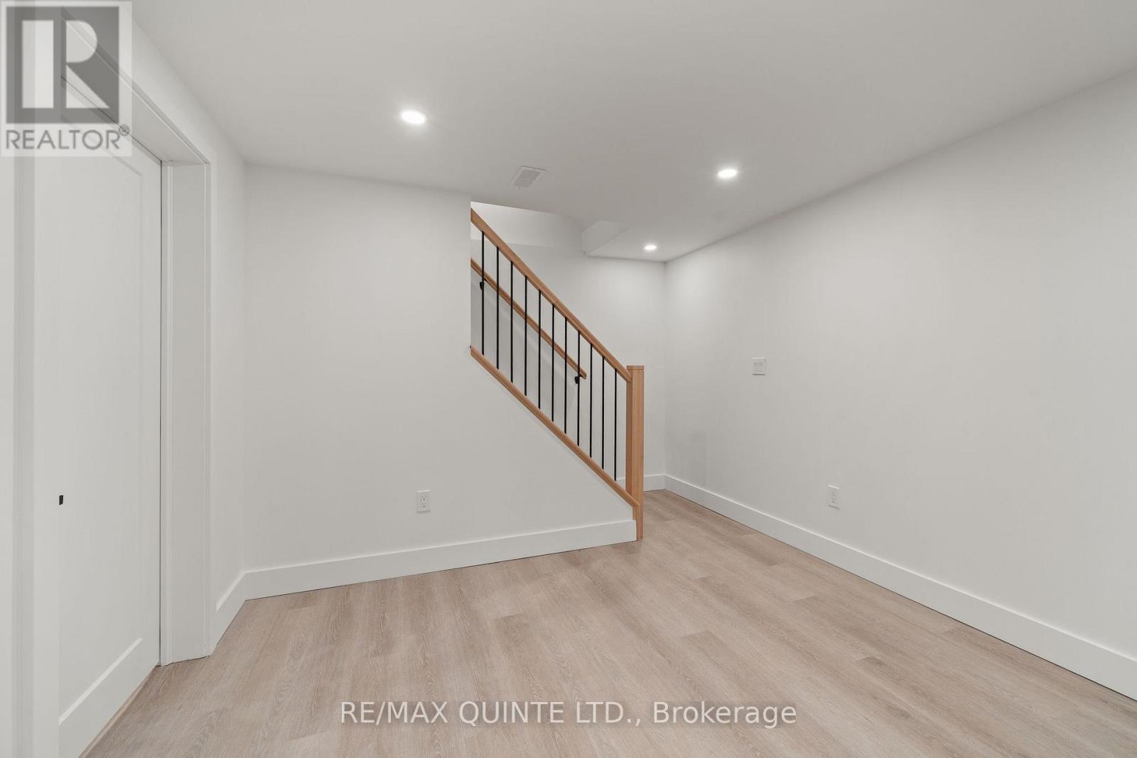 3 Cooke Court, Belleville (Belleville Ward), Ontario  K8N 5N4 - Photo 29 - X12525126