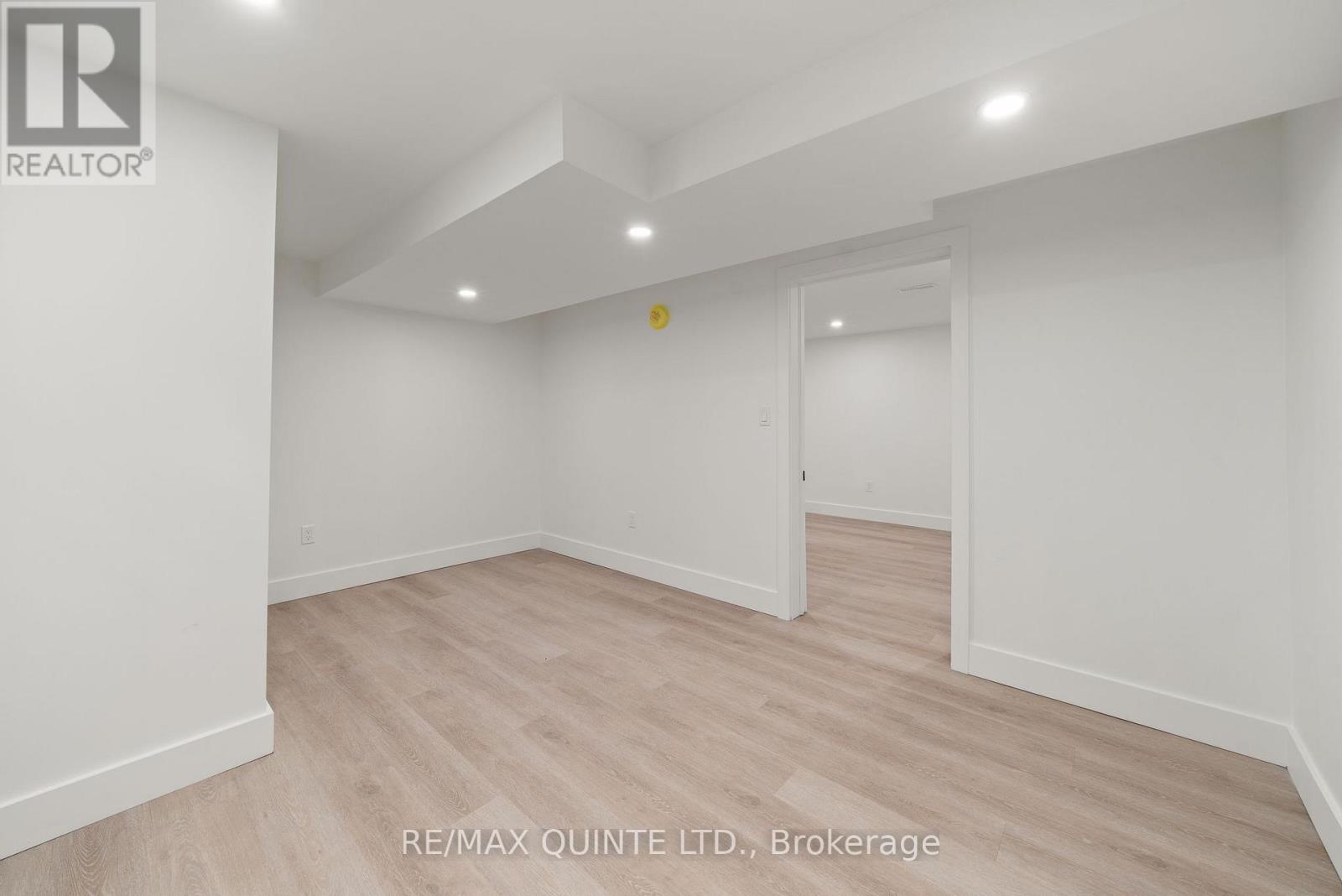 3 Cooke Court, Belleville (Belleville Ward), Ontario  K8N 5N4 - Photo 34 - X12525126