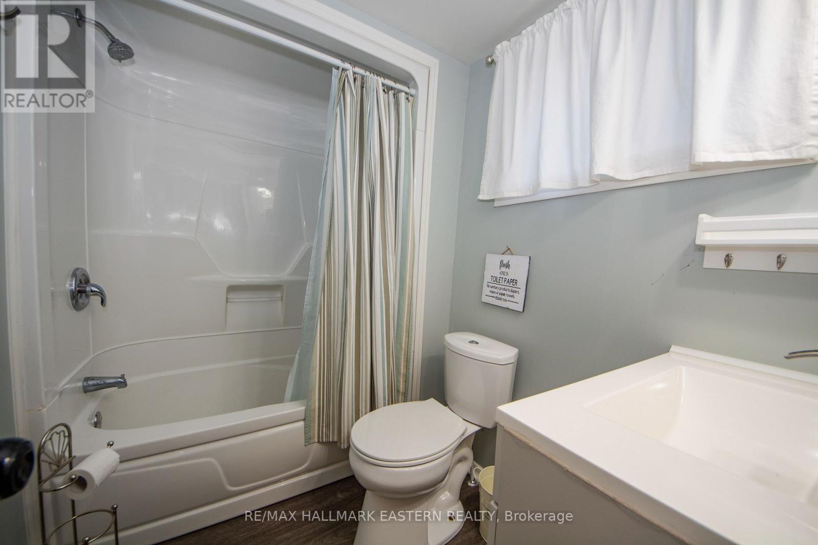 67 Lakeshore Boulevard, Selwyn, Ontario  K0L 1T0 - Photo 14 - X12525144