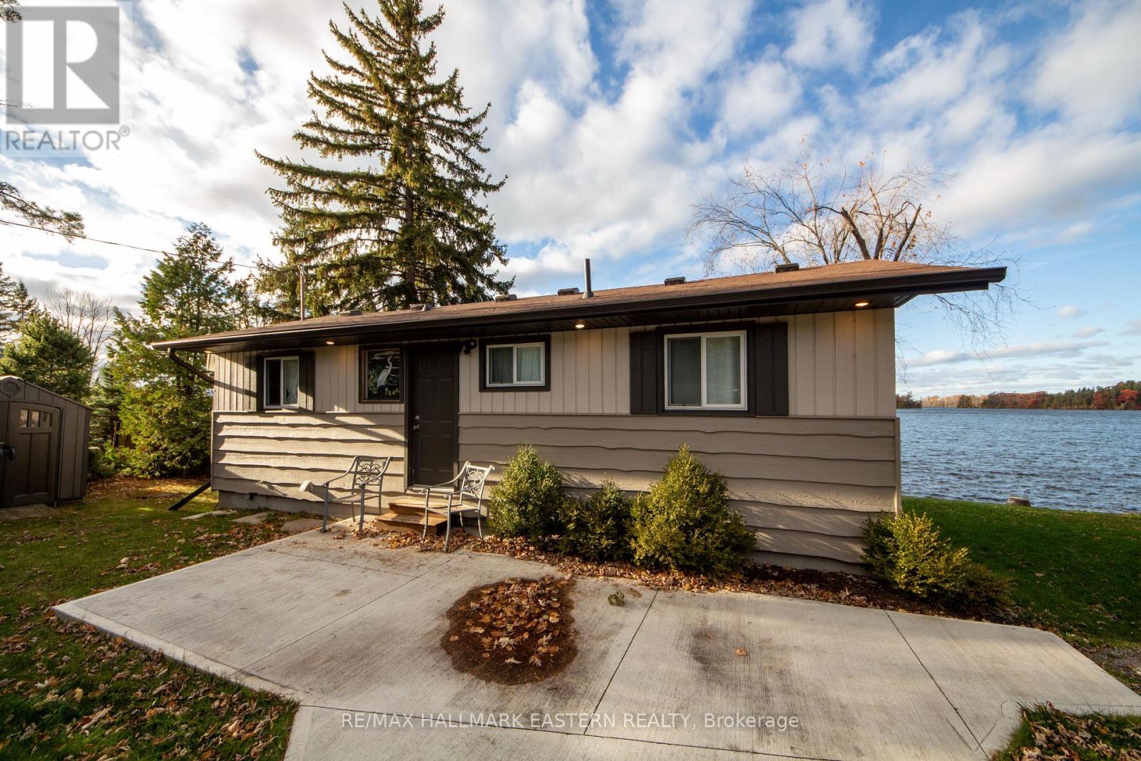 67 Lakeshore Boulevard, Selwyn, Ontario  K0L 1T0 - Photo 3 - X12525144