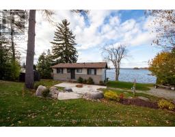 67 LAKESHORE BOULEVARD, Selwyn, Ontario
